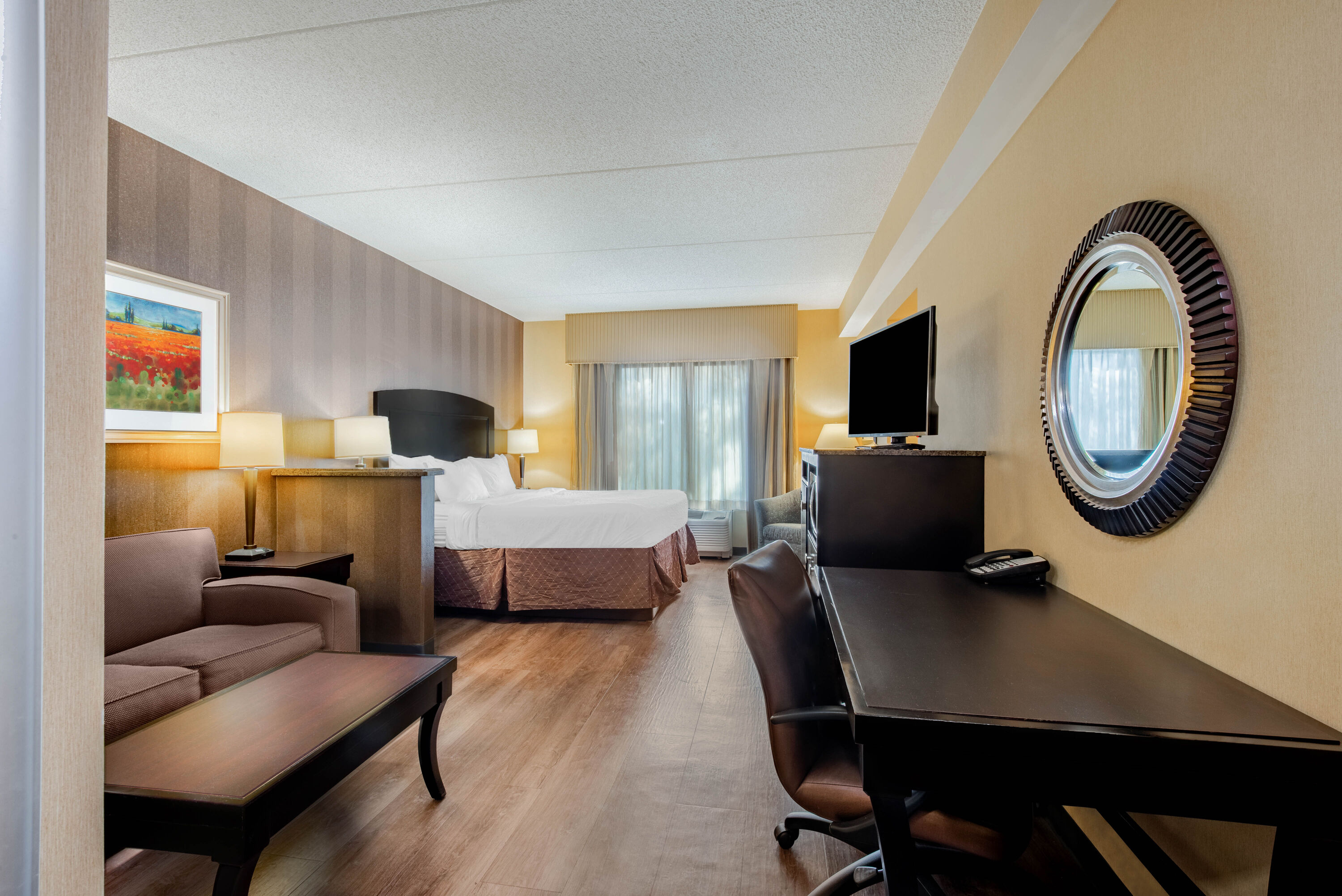 La Quinta Inn & Suites by Wyndham Bel Air/I-95 Exit 77A suite in Edgewood, Maryland