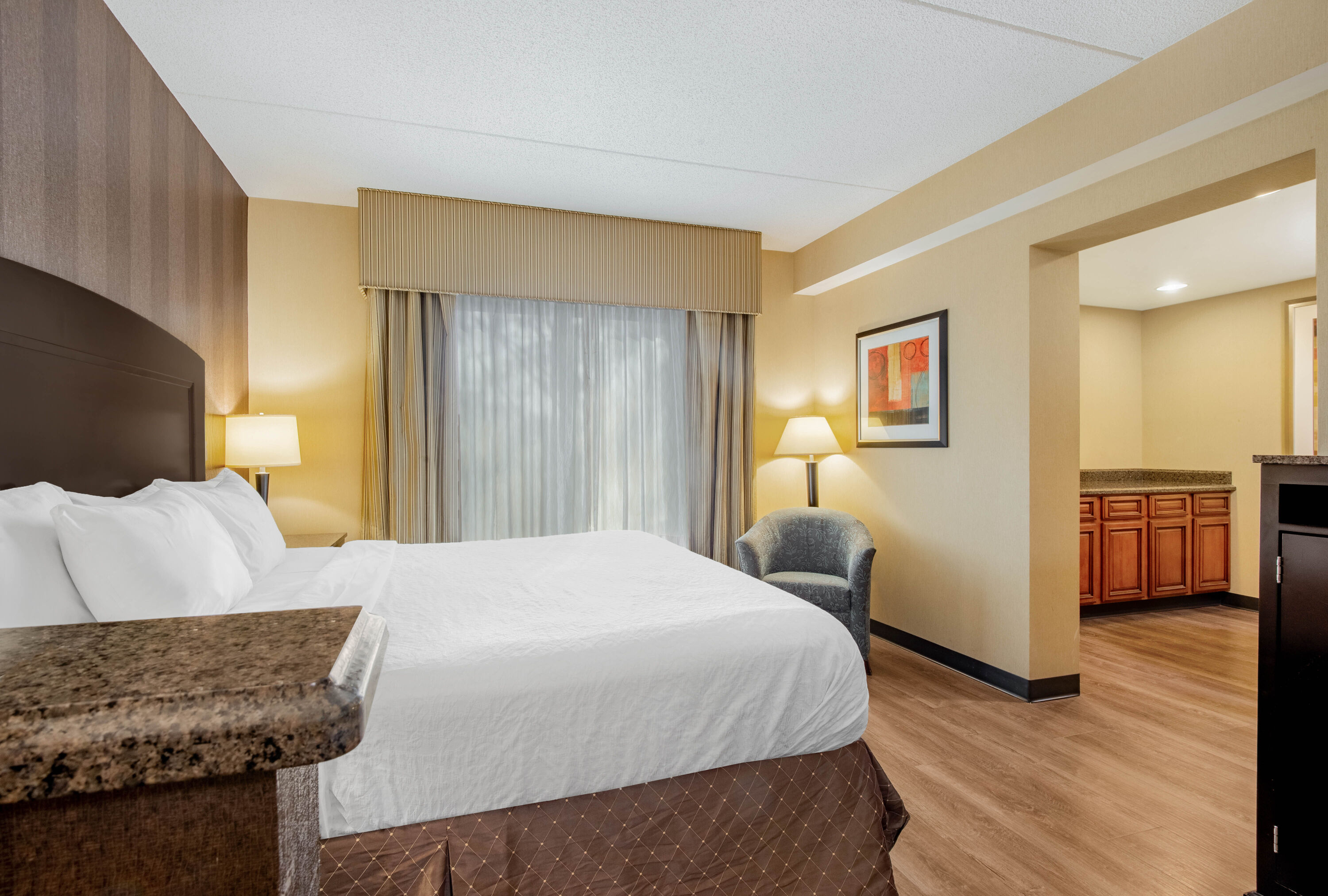 La Quinta Inn & Suites by Wyndham Bel Air/I-95 Exit 77A suite in Edgewood, Maryland