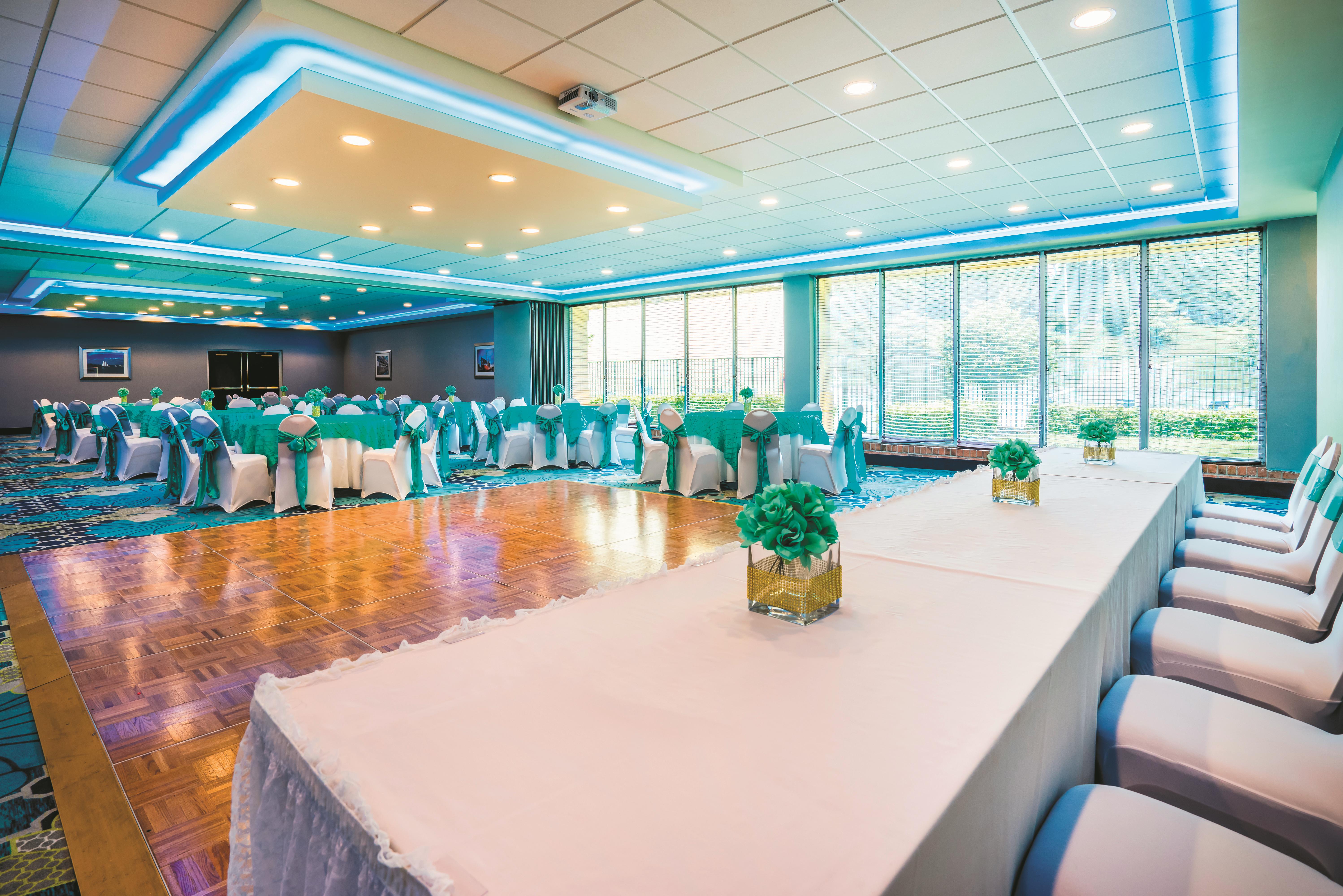 La Quinta Inn & Suites by Wyndham Baltimore S. Glen Burnie Glen