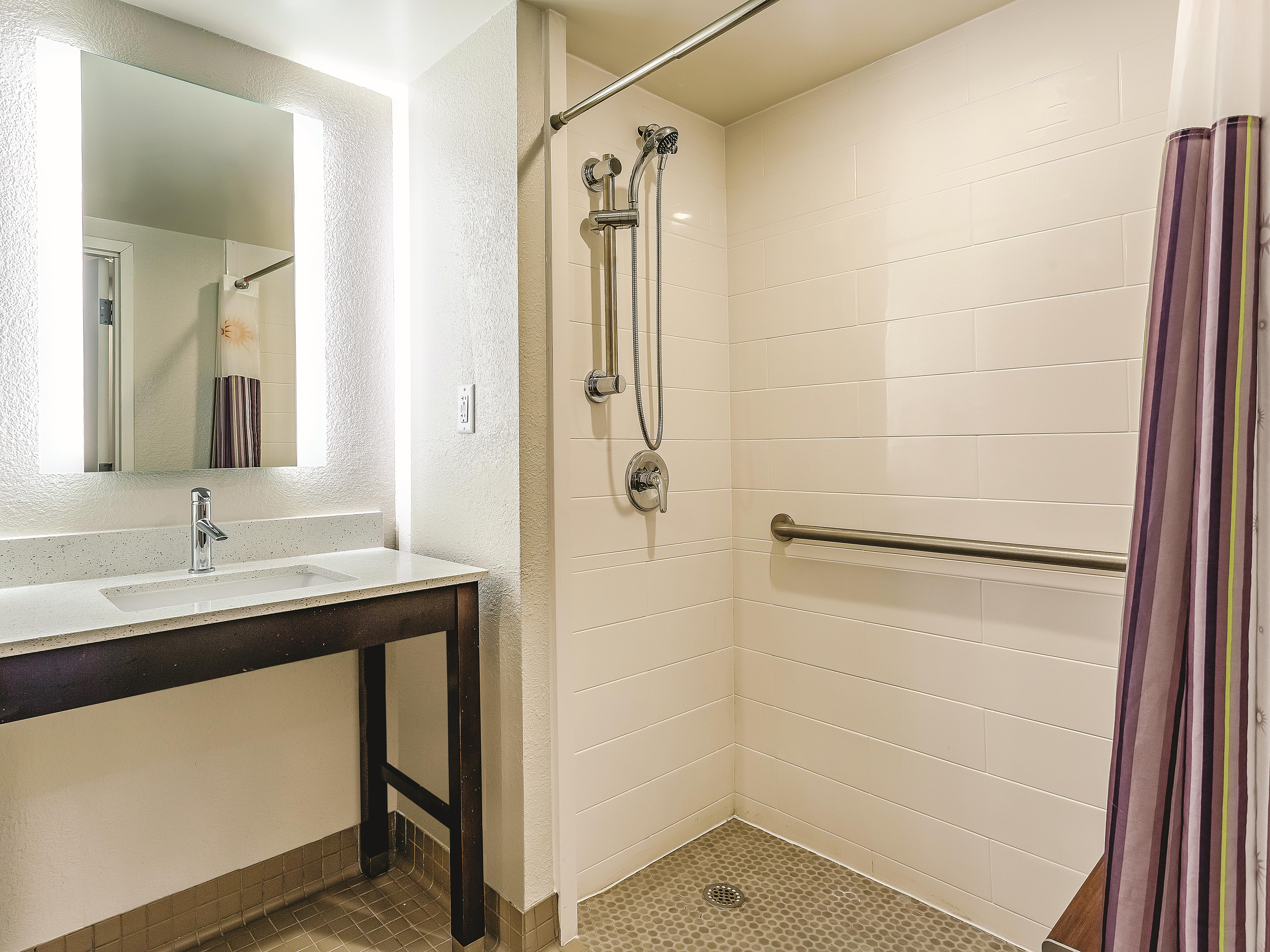 La Quinta Inn Amp Suites By Wyndham Columbia Fort Meade