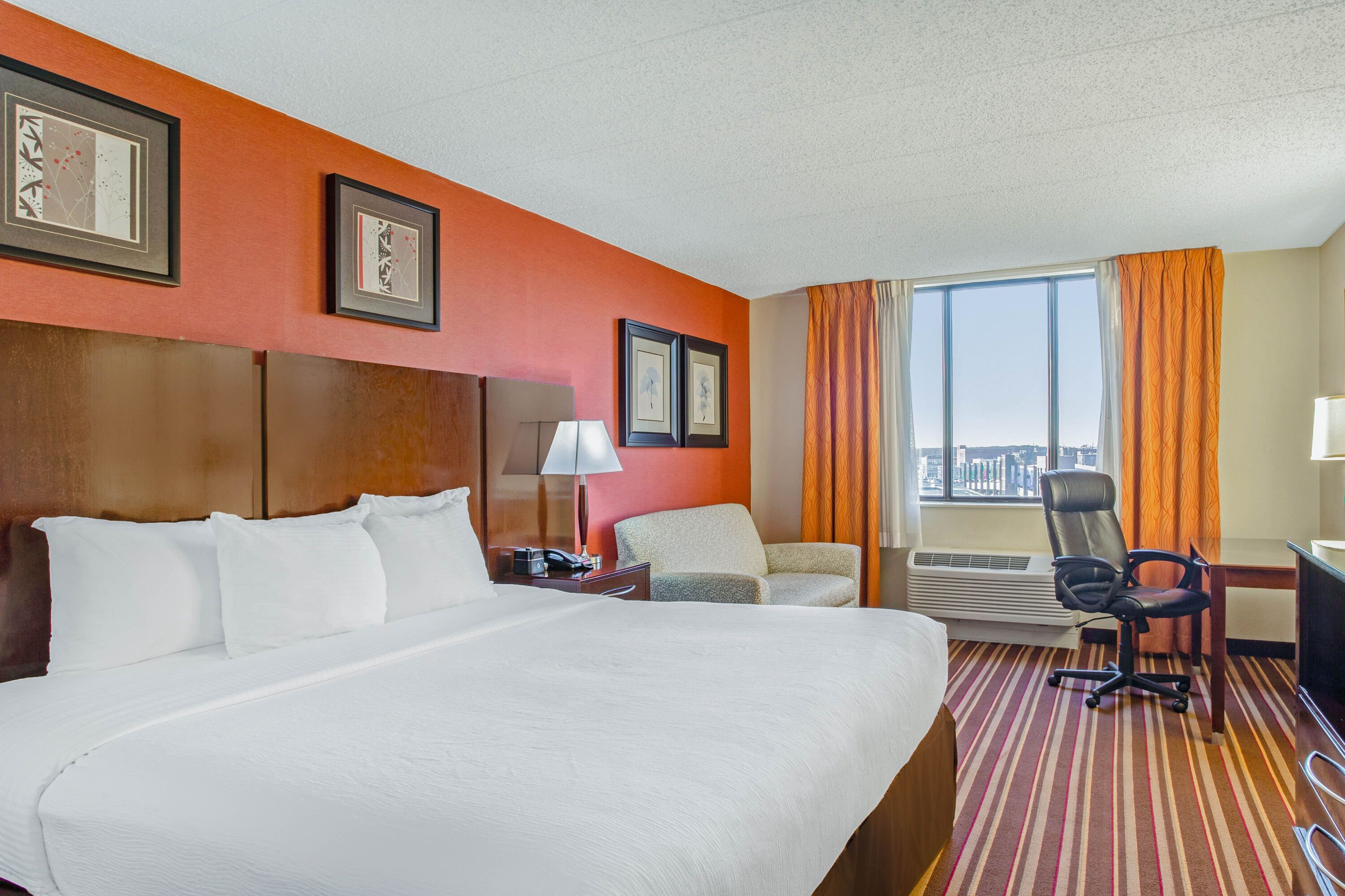 Guest room at the La Quinta Inn & Suites by Wyndham Salisbury in Salisbury, Maryland