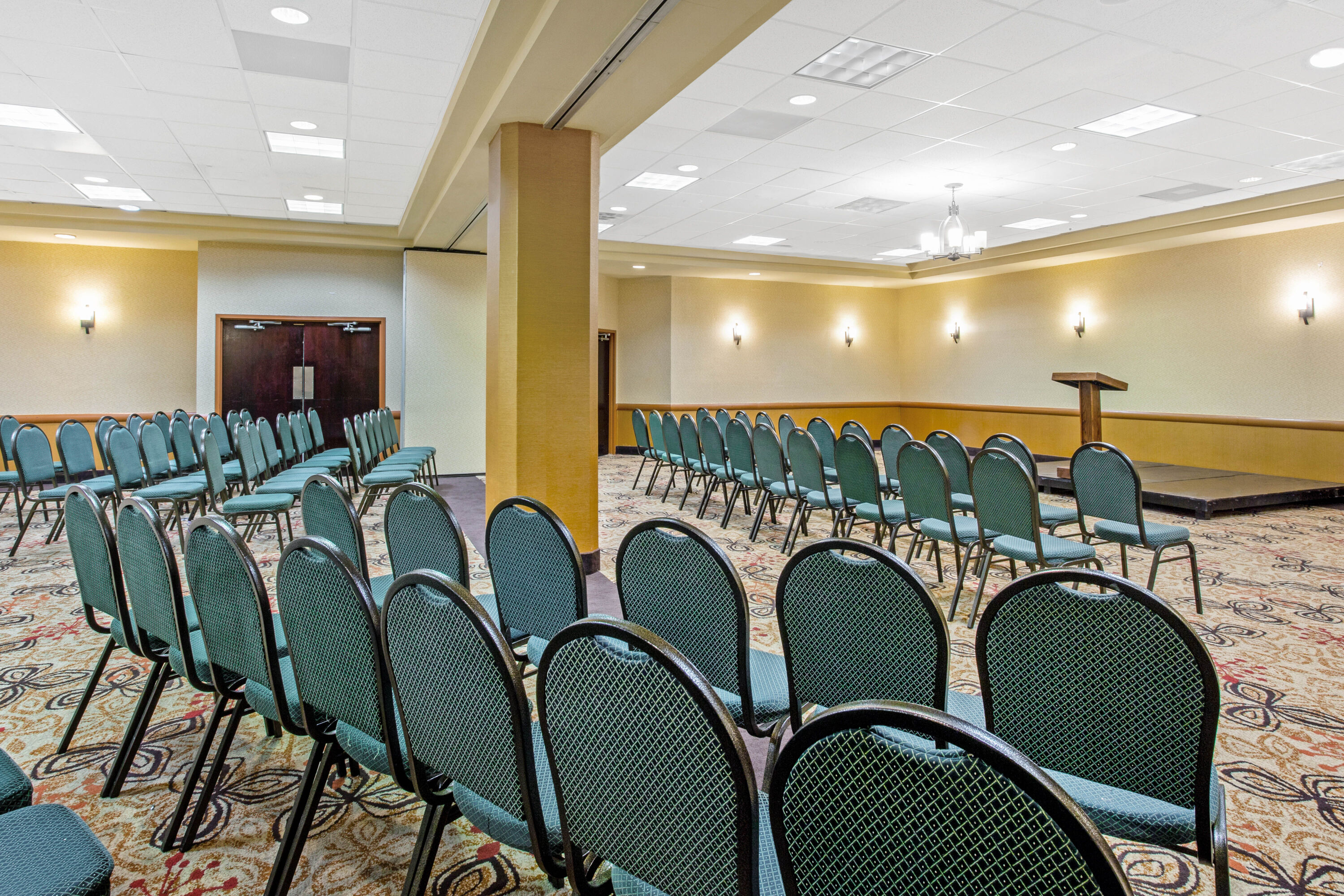Meeting room at La Quinta Inn & Suites by Wyndham Salisbury in Salisbury, Maryland