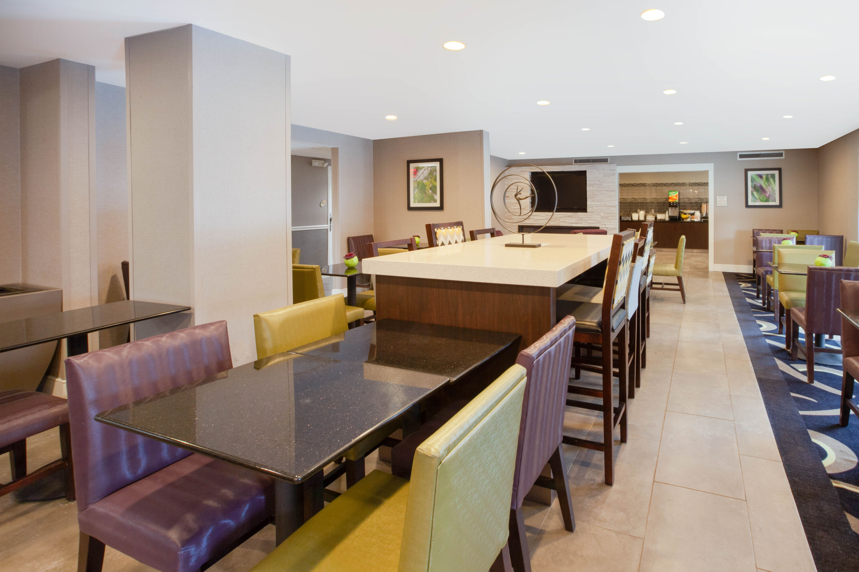 Free breakfast at La Quinta Inn & Suites by Wyndham Detroit Utica in Utica, Michigan