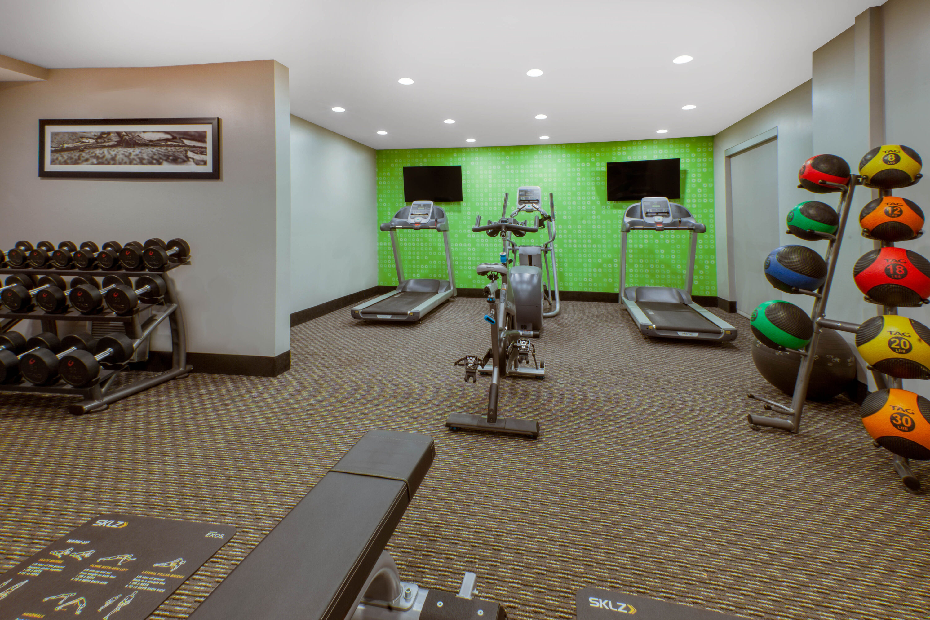 Fitness room at La Quinta Inn & Suites by Wyndham Detroit Utica in Utica, Michigan
