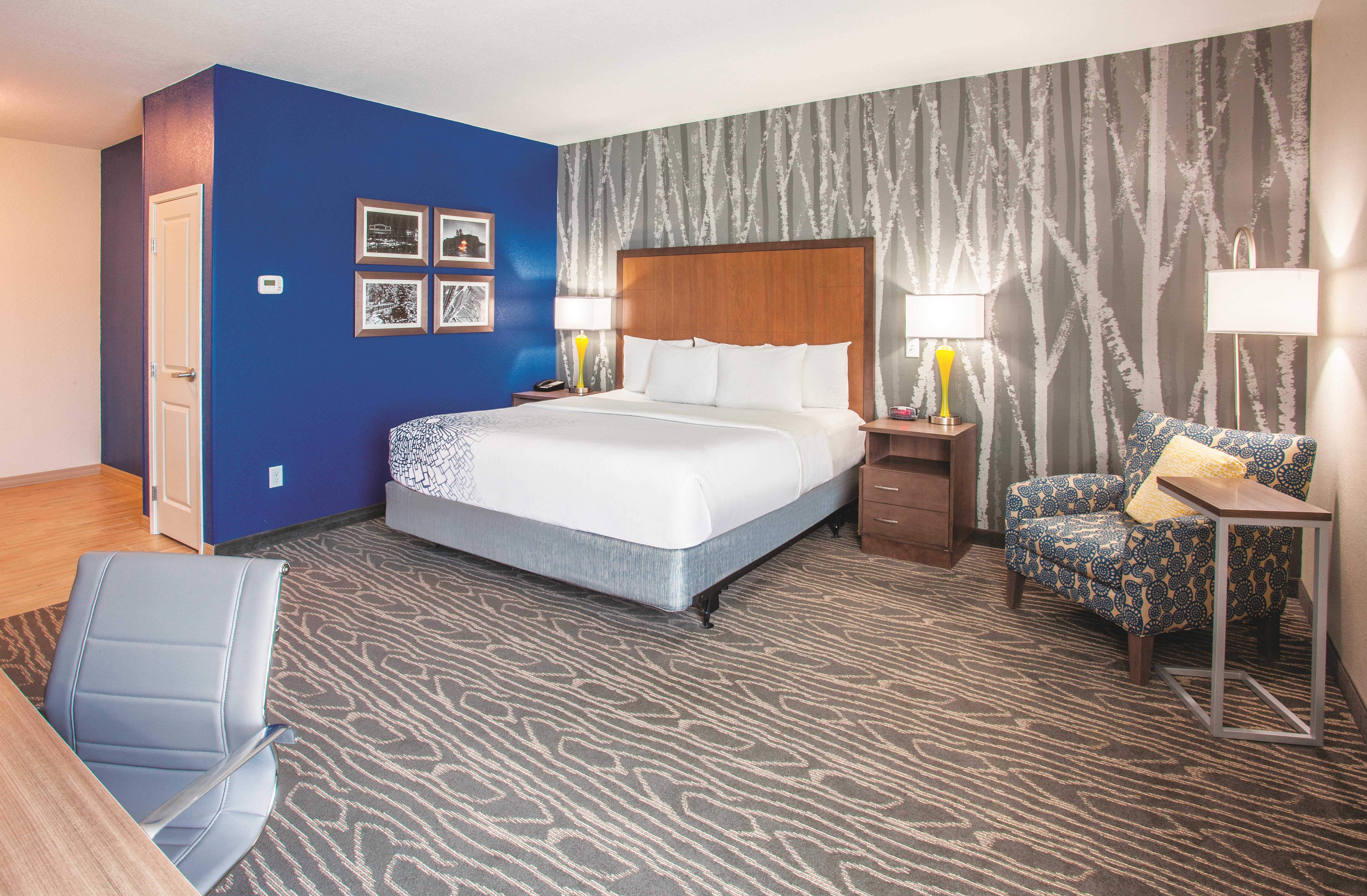 La Quinta Inn Amp Suites By Wyndham Duluth Duluth Mn Hotels