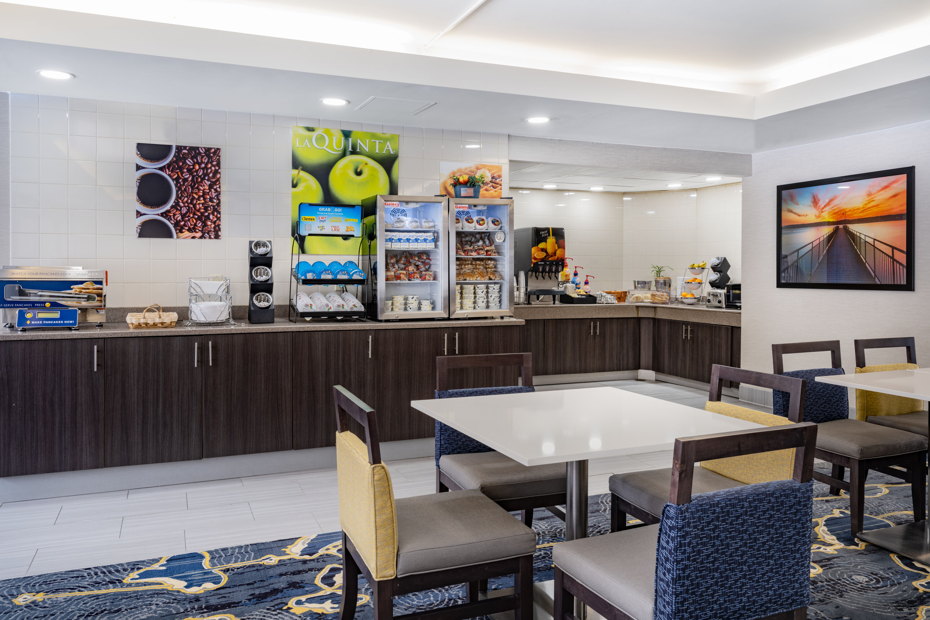 Free breakfast at La Quinta Inn & Suites by Wyndham Minneapolis-Minnetonka in Minnetonka, Minnesota
