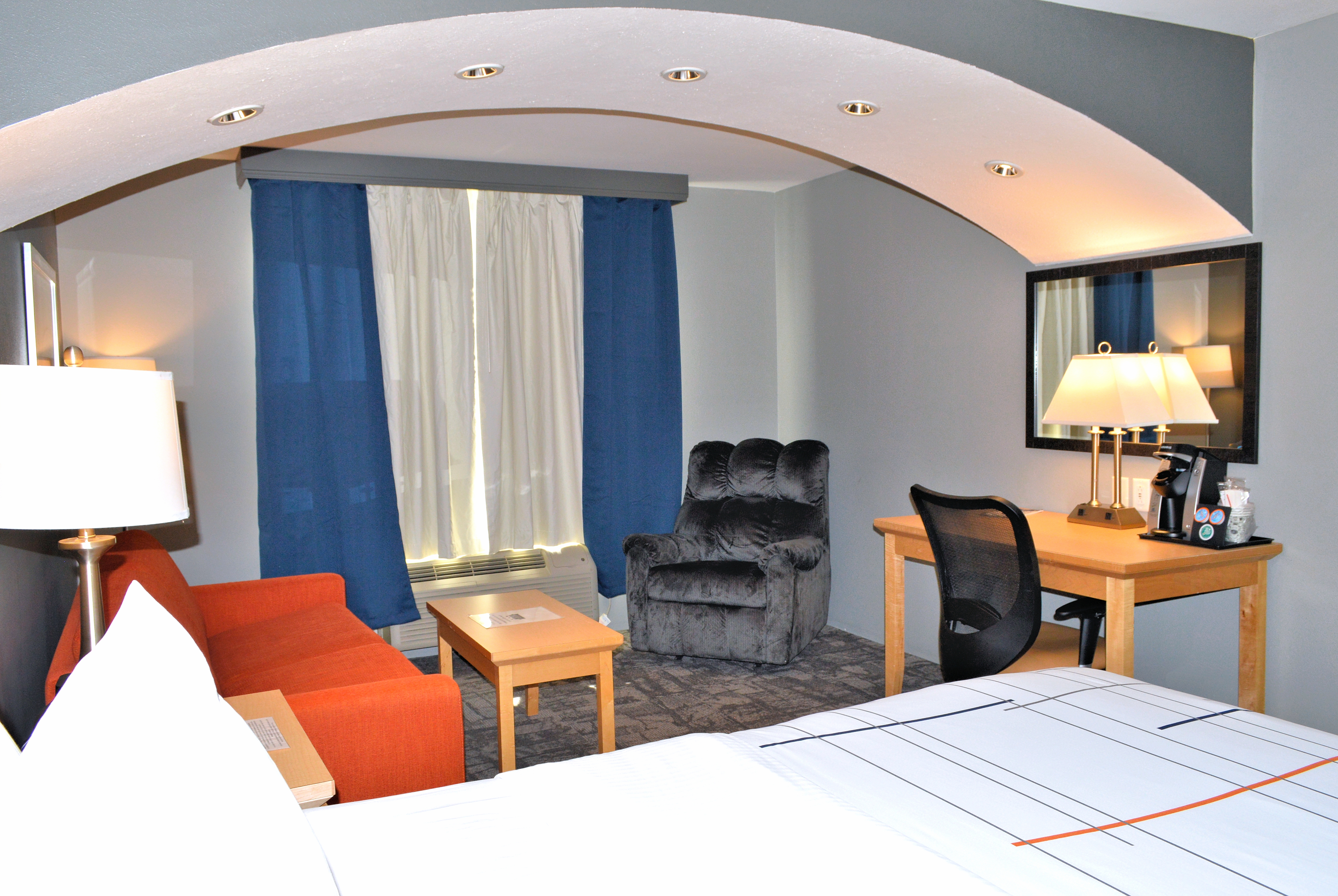 Guest room at the La Quinta Inn & Suites by Wyndham Rochester Mayo Clinic S in Rochester, Minnesota