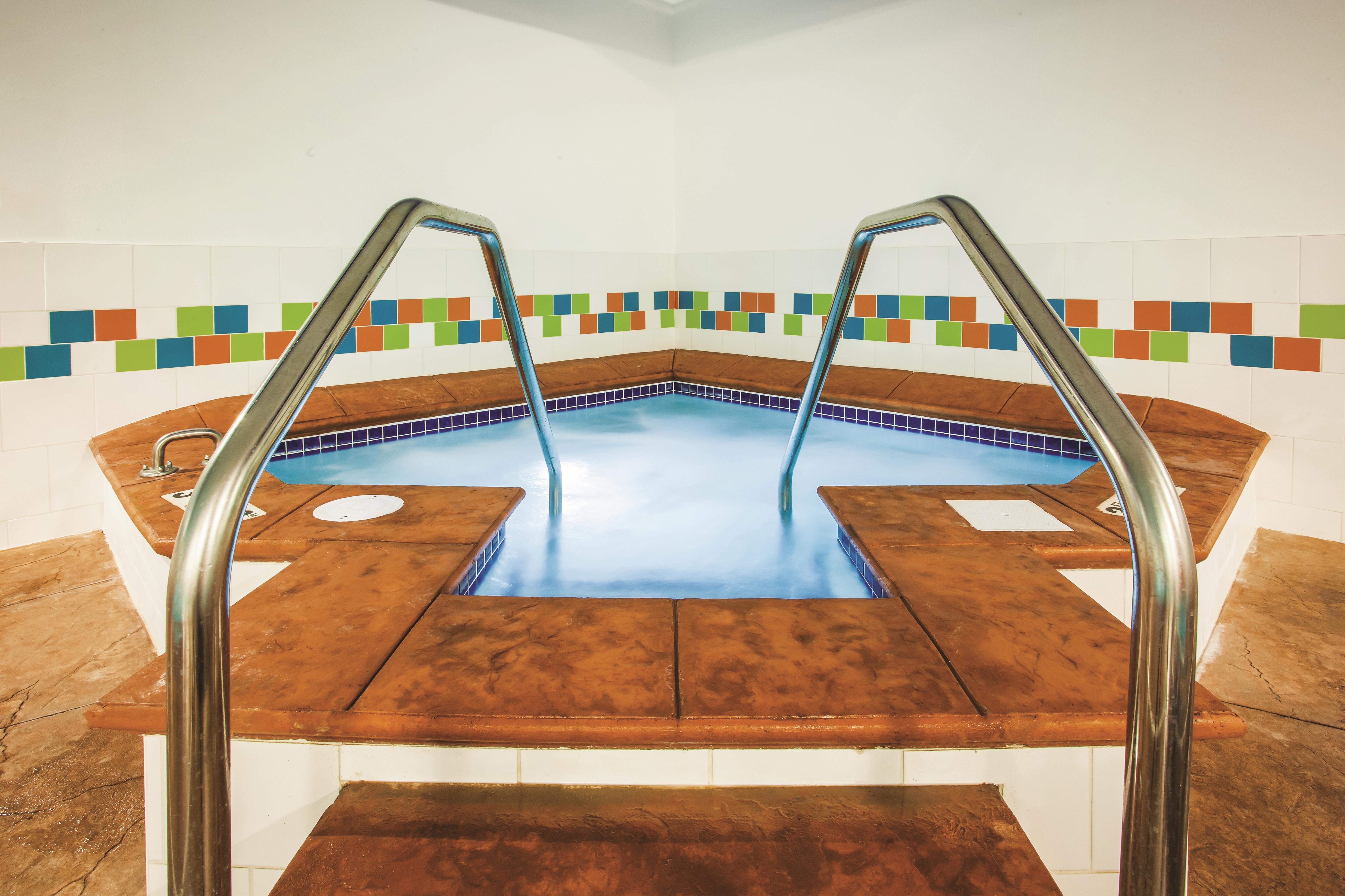 Pool at the La Quinta Inn & Suites by Wyndham St. Paul-Woodbury in Woodbury, Minnesota