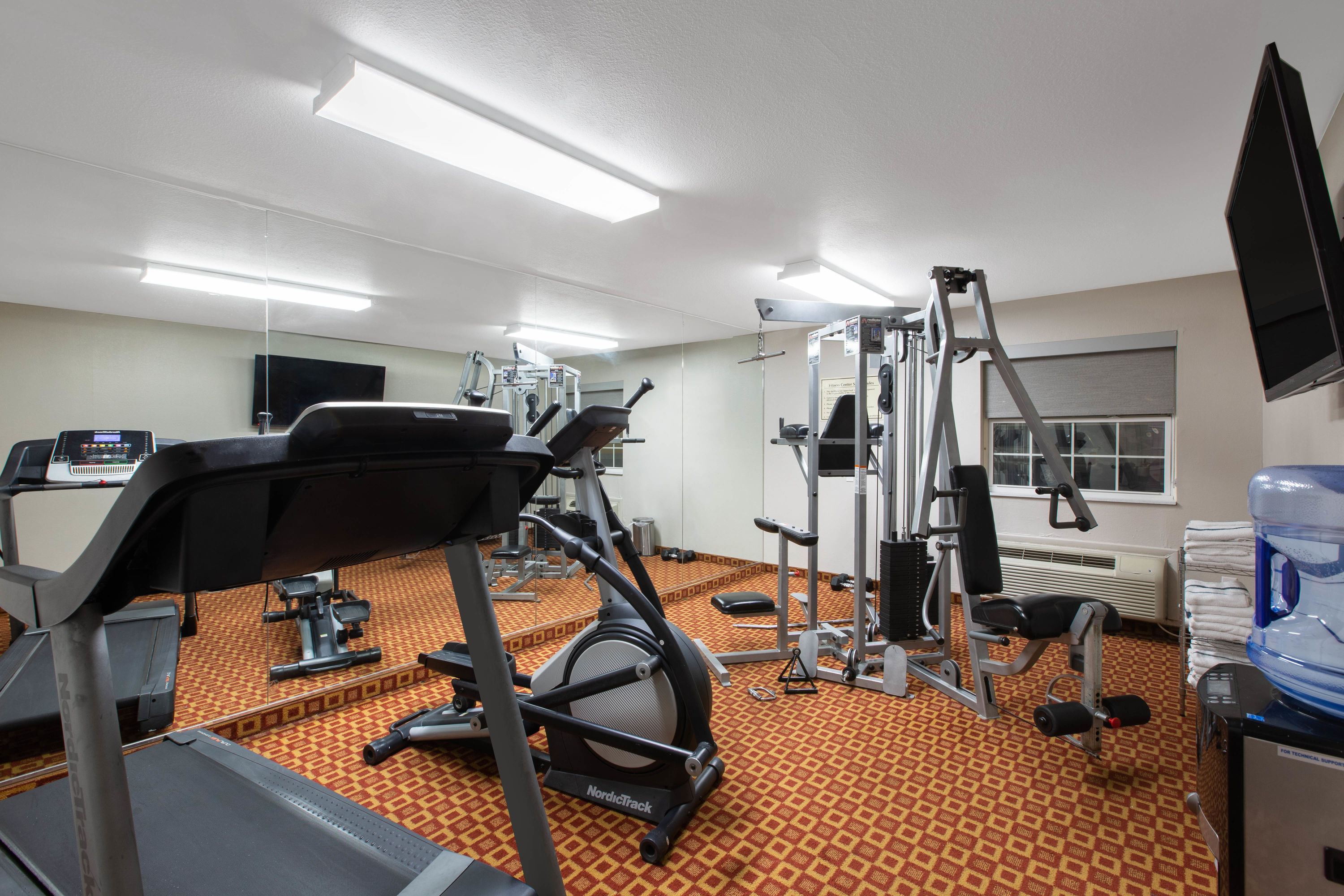 Fitness room at La Quinta Inn & Suites by Wyndham Blue Springs in Blue Springs, Missouri
