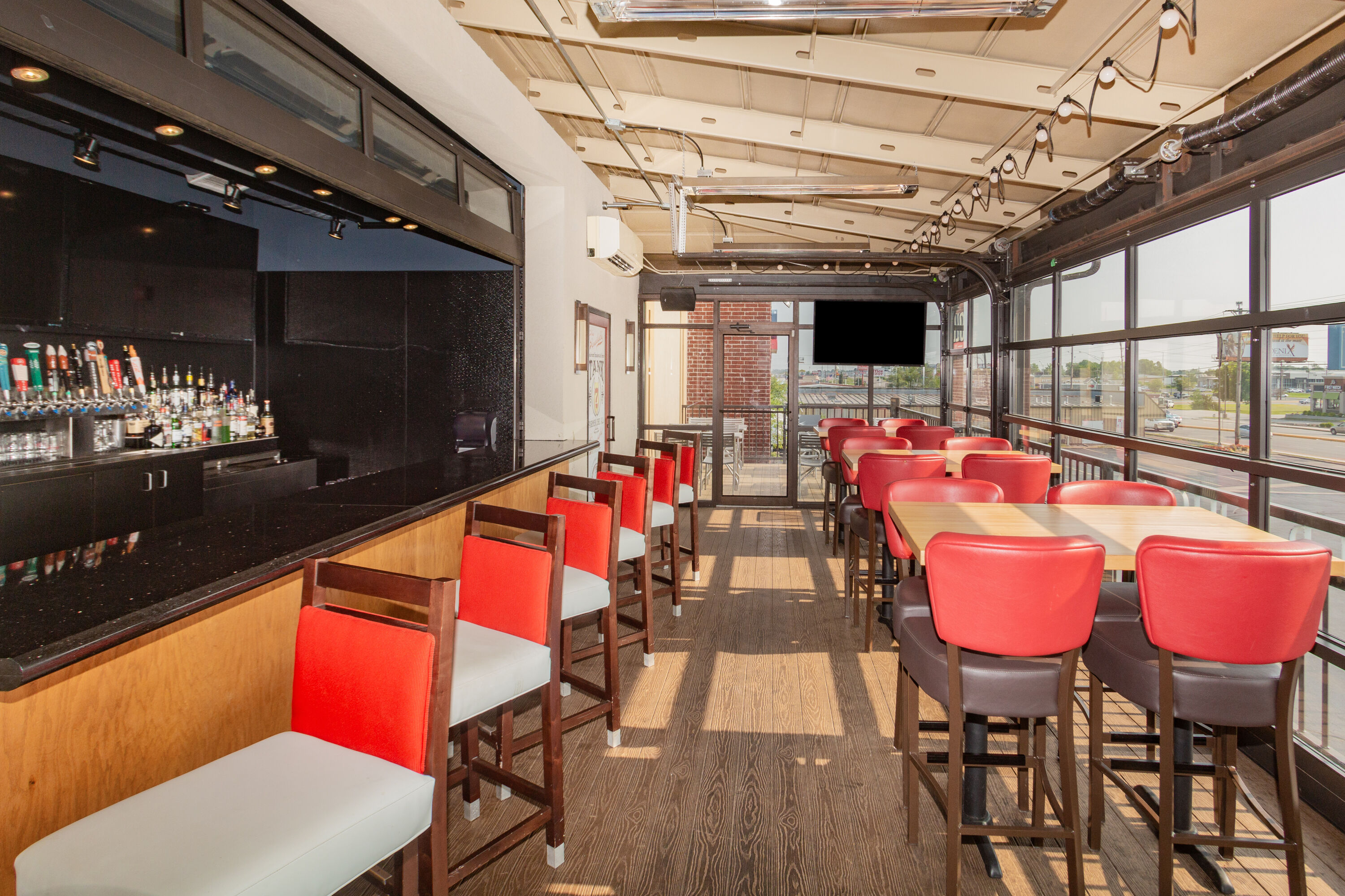 La Quinta Inn & Suites by Wyndham Joplin restaurant in Joplin, Missouri