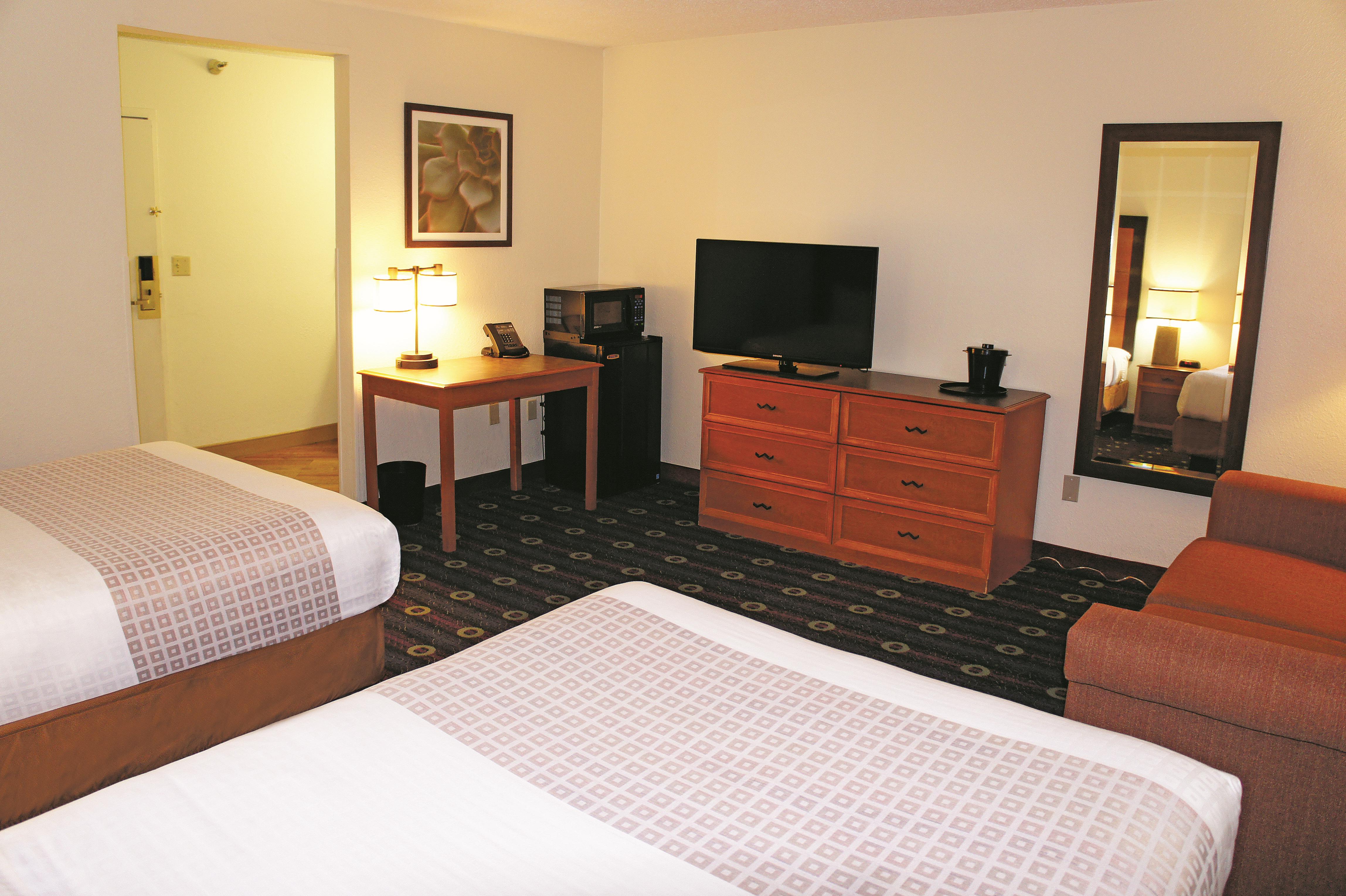 La Quinta Inn By Wyndham Kansas City North N Kansas