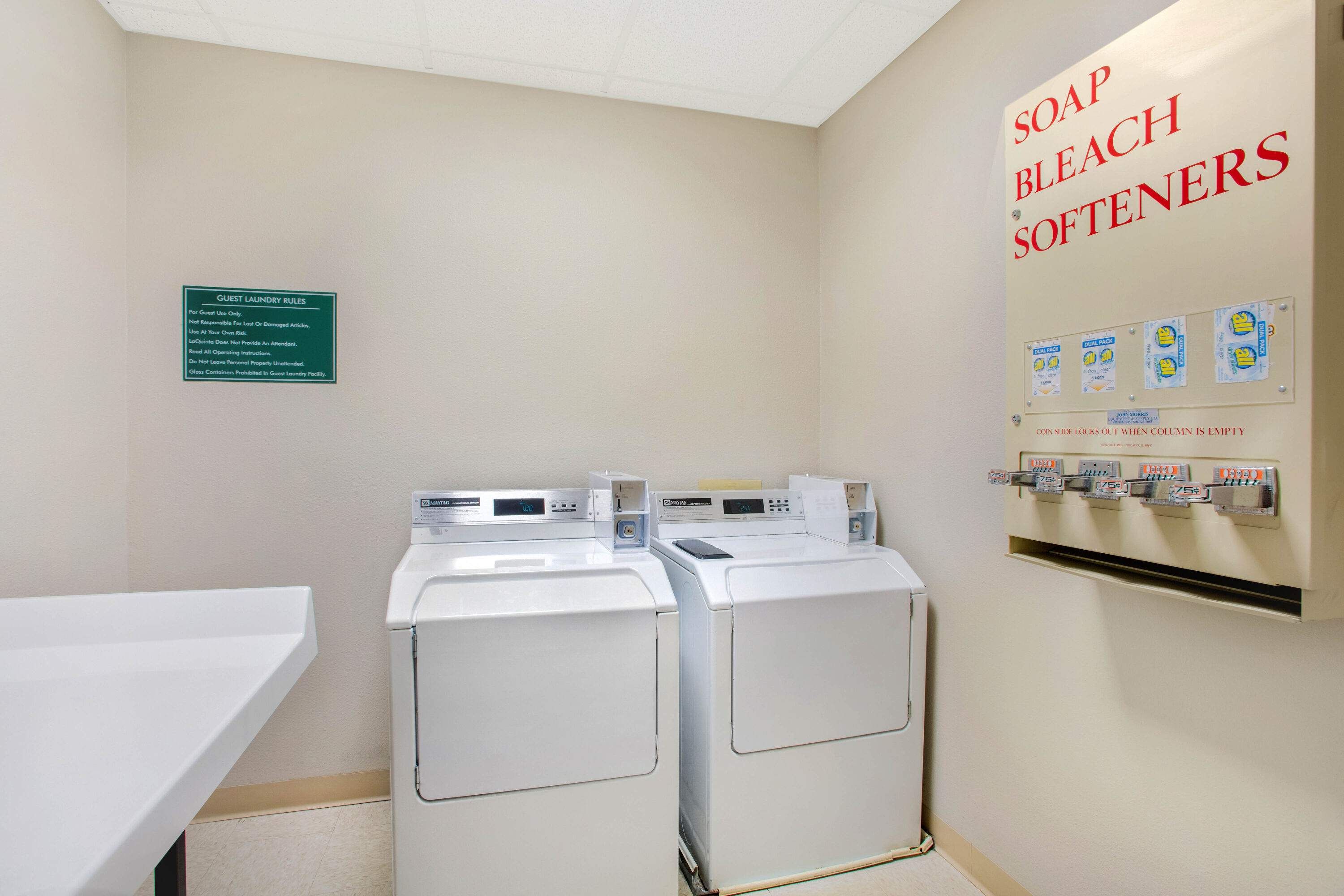 La Quinta Inn & Suites by Wyndham Springfield South Springfield, MO Hotels