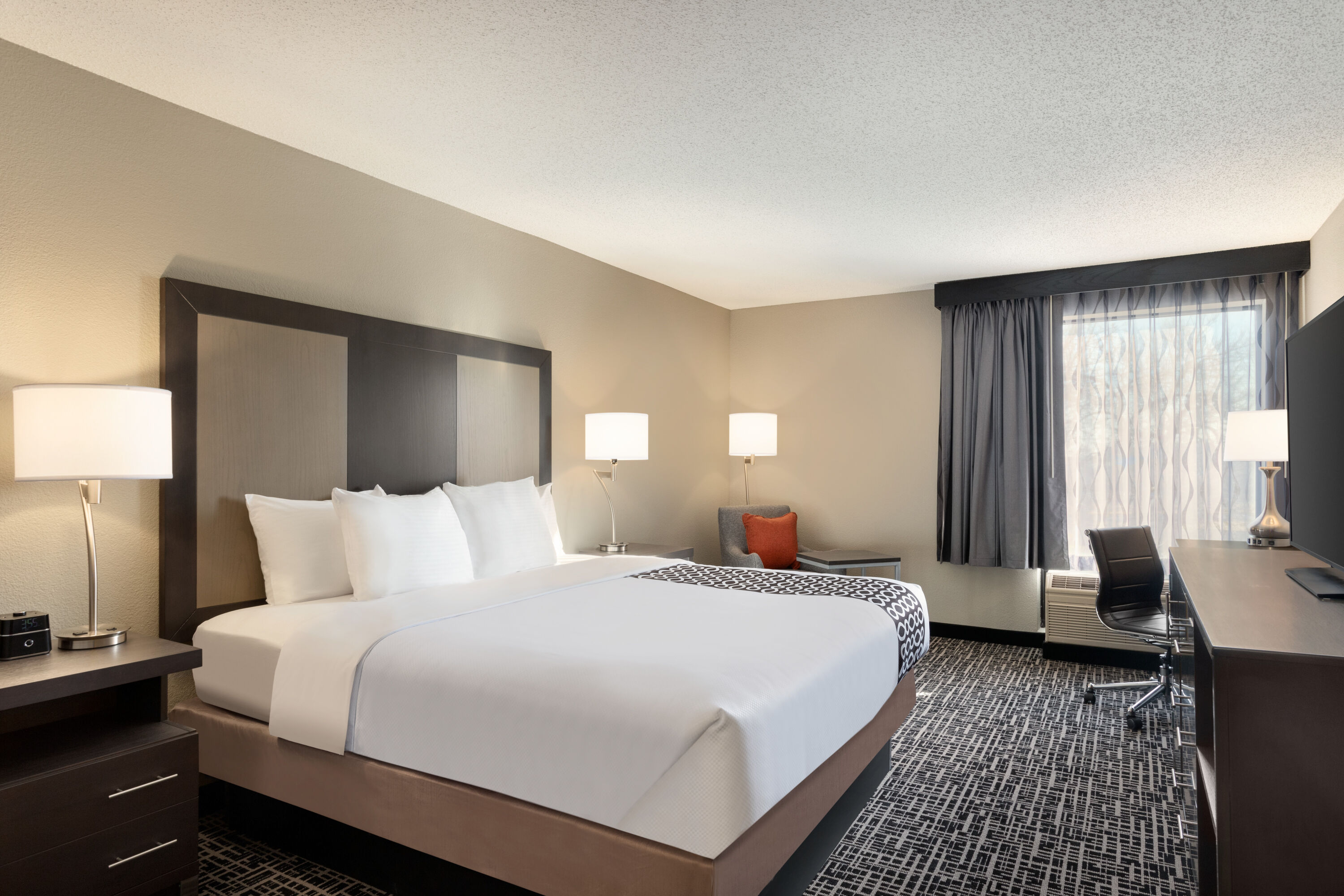 Guest room at the La Quinta Inn & Suites by Wyndham St Louis Route 66 in St. Louis, Missouri