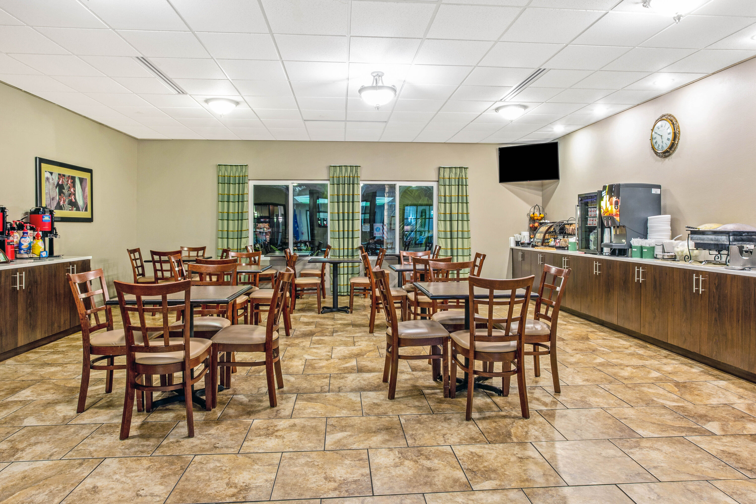 Free breakfast at La Quinta Inn & Suites by Wyndham Biloxi in Biloxi, Mississippi