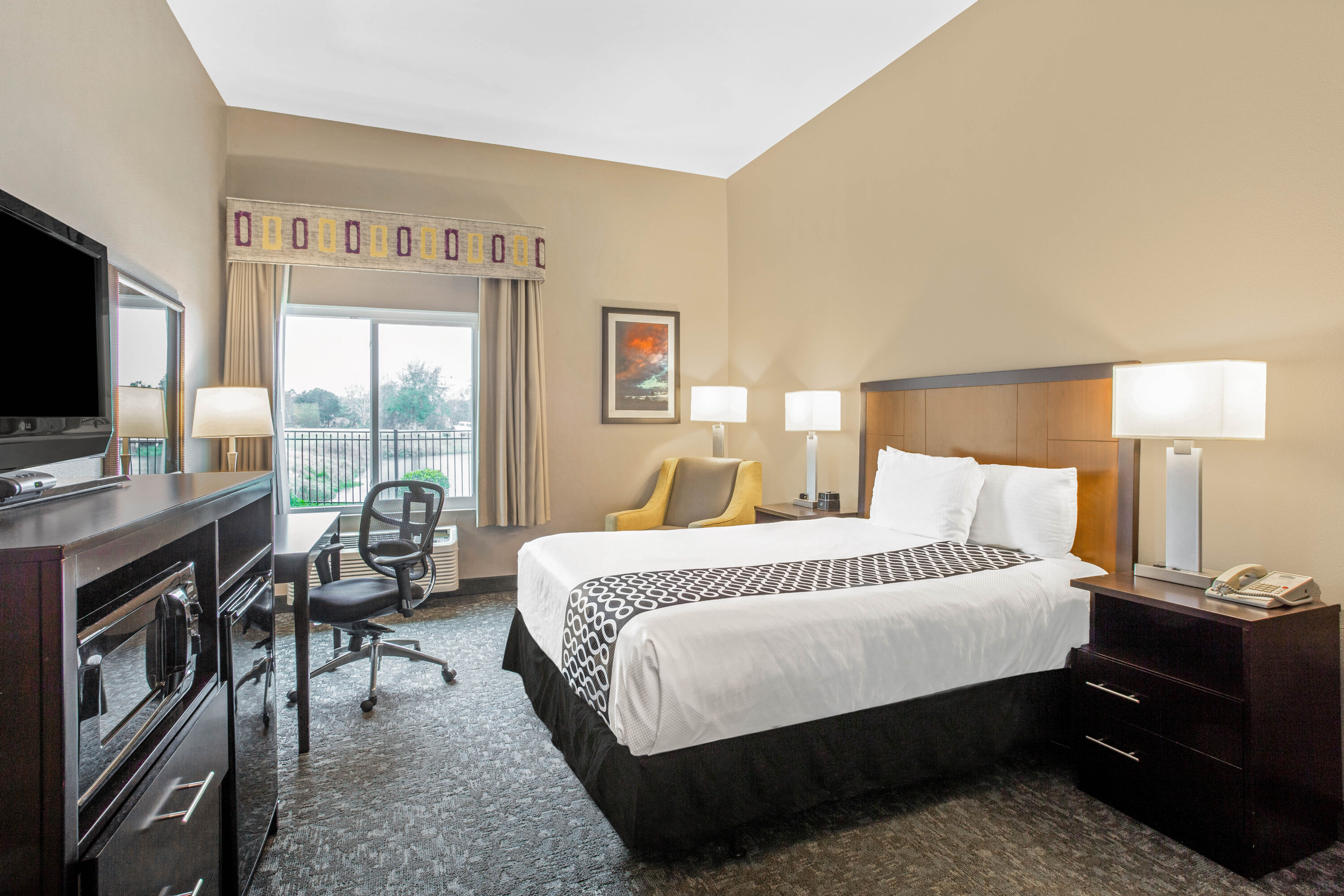 La Quinta Inn & Suites by Wyndham Biloxi Biloxi, MS Hotels