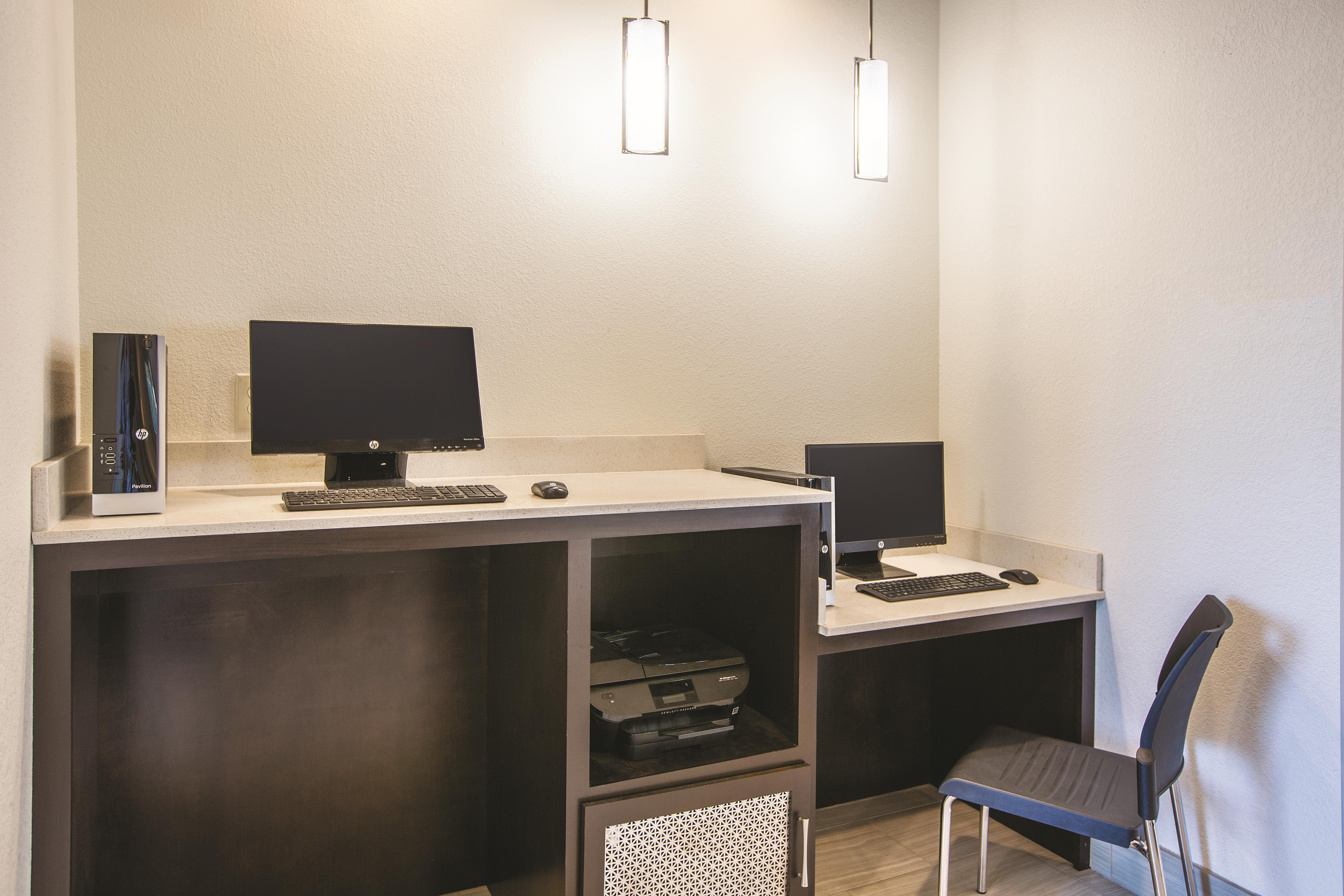 La Quinta Inn & Suites by Wyndham Hattiesburg - I-59 business center in Hattiesburg, Mississippi