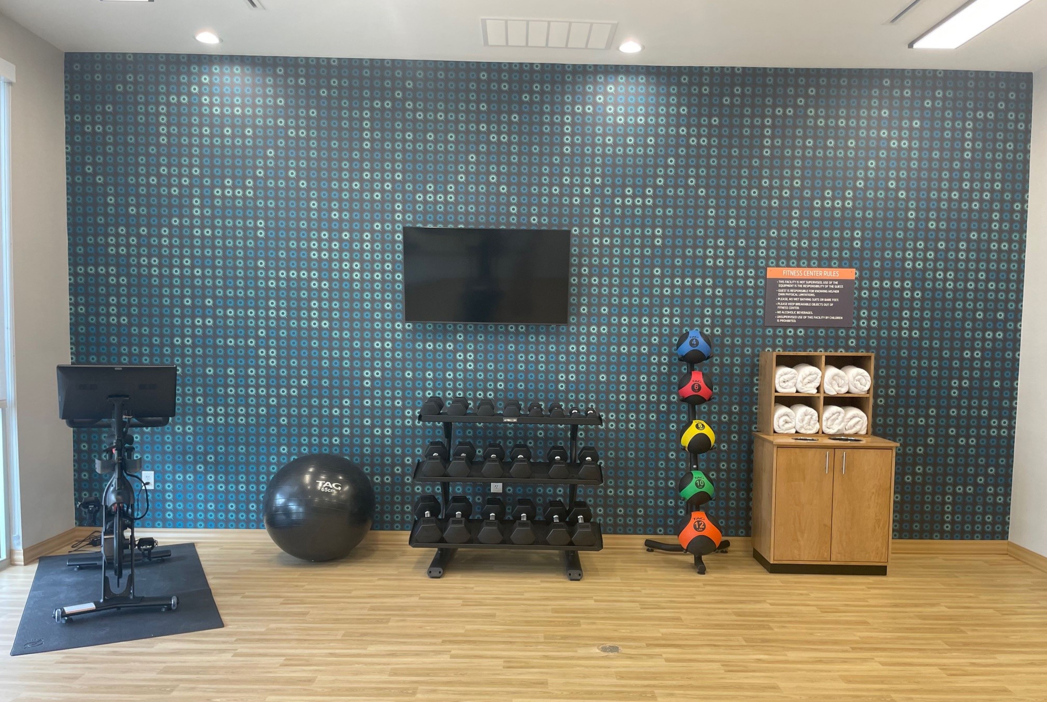 Fitness room at La Quinta Inn & Suites by Wyndham Olive Branch in Olive Branch, Mississippi