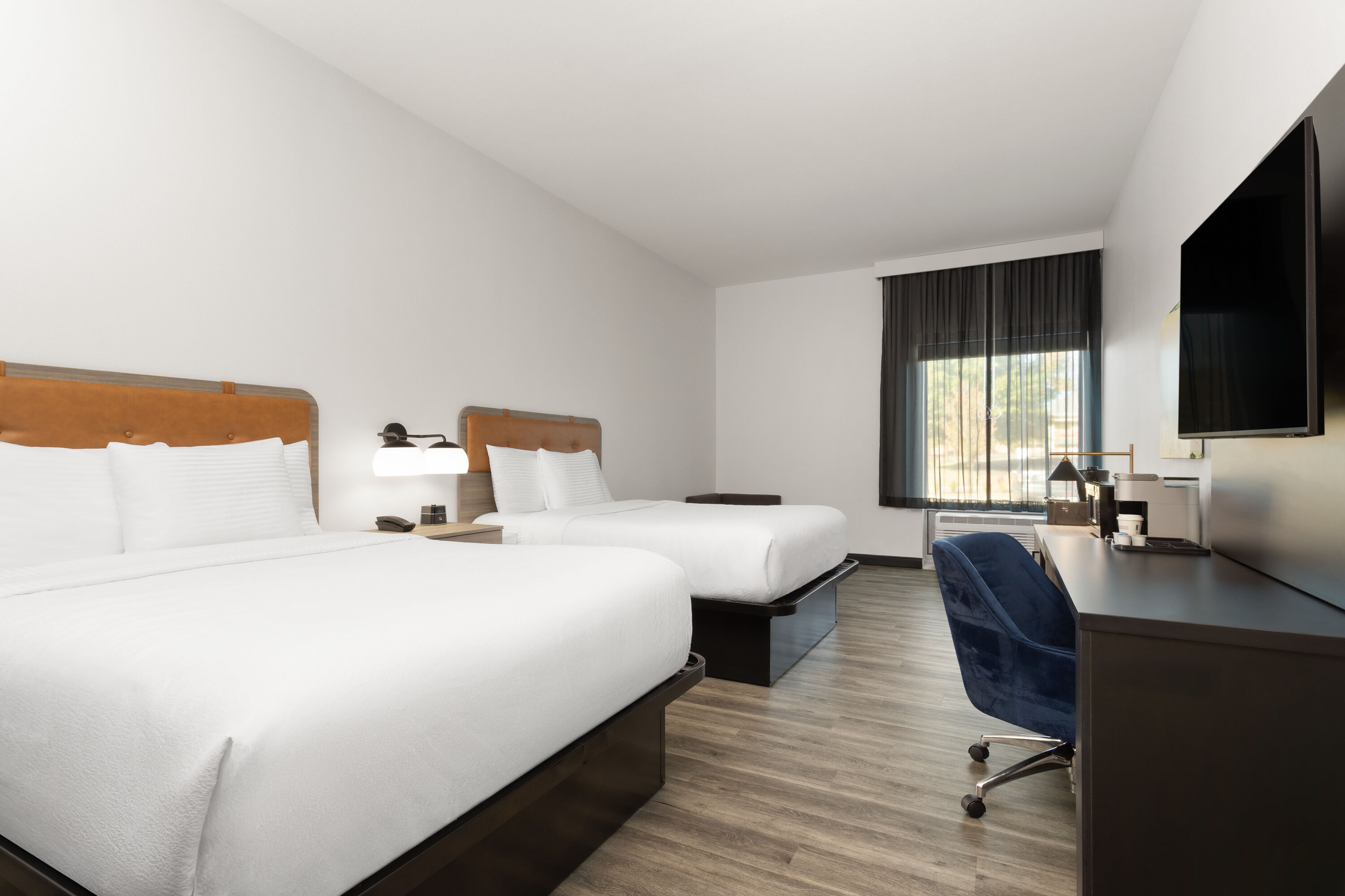 Guest room at the La Quinta Inn & Suites by Wyndham Olive Branch in Olive Branch, Mississippi