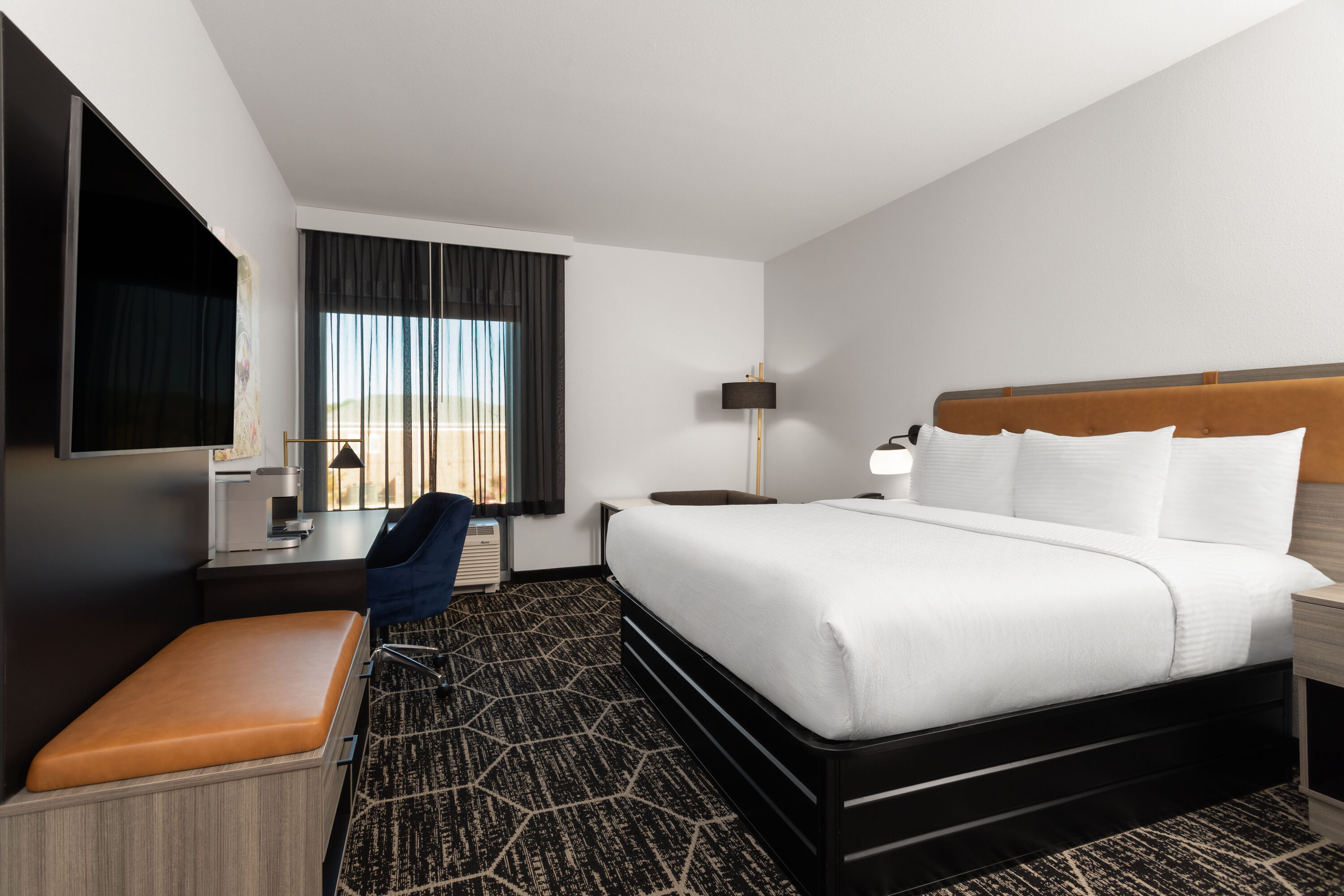 Guest room at the La Quinta Inn & Suites by Wyndham Olive Branch in Olive Branch, Mississippi