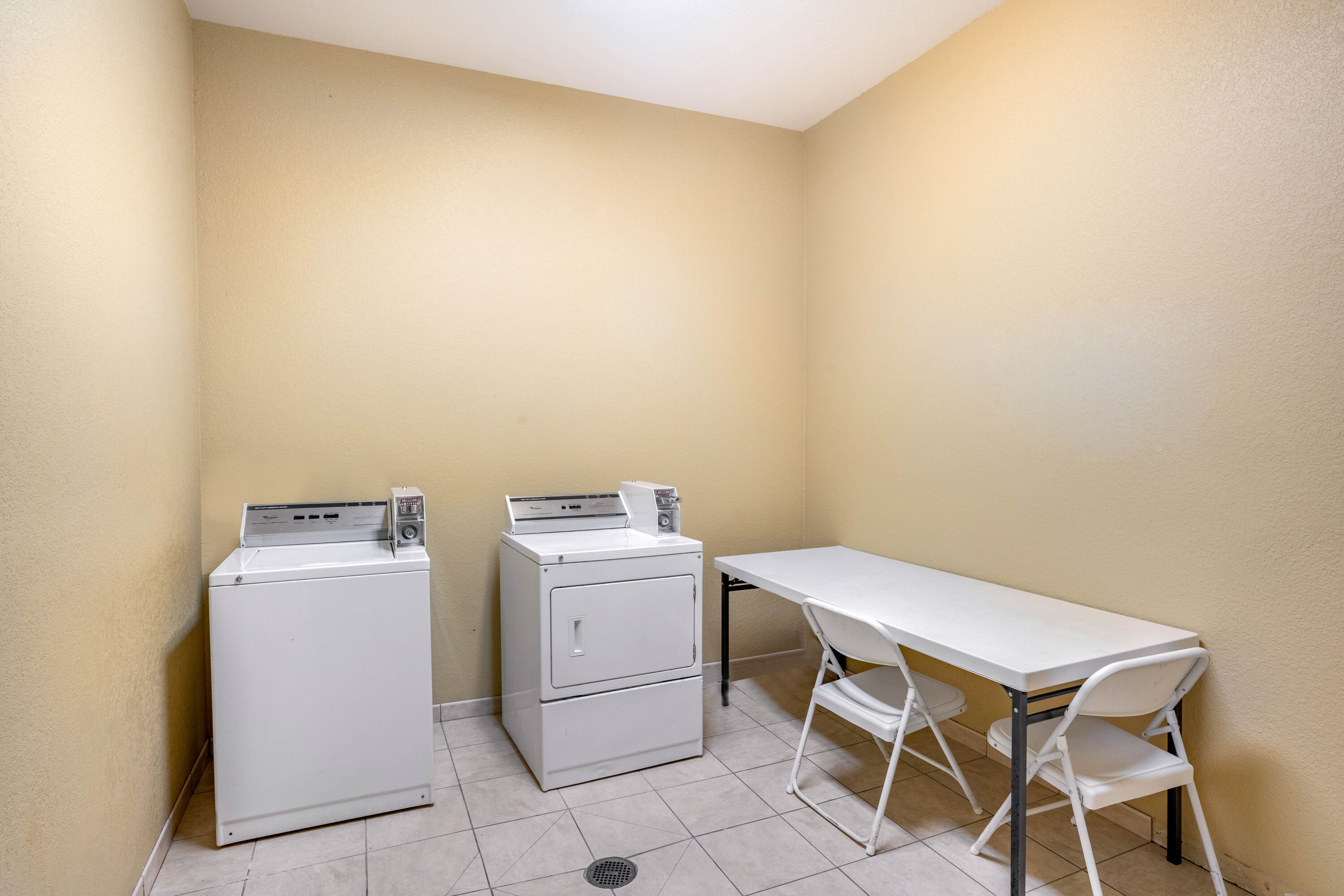 Laundry facilities at La Quinta Inn & Suites by Wyndham Vicksburg in Vicksburg, Mississippi