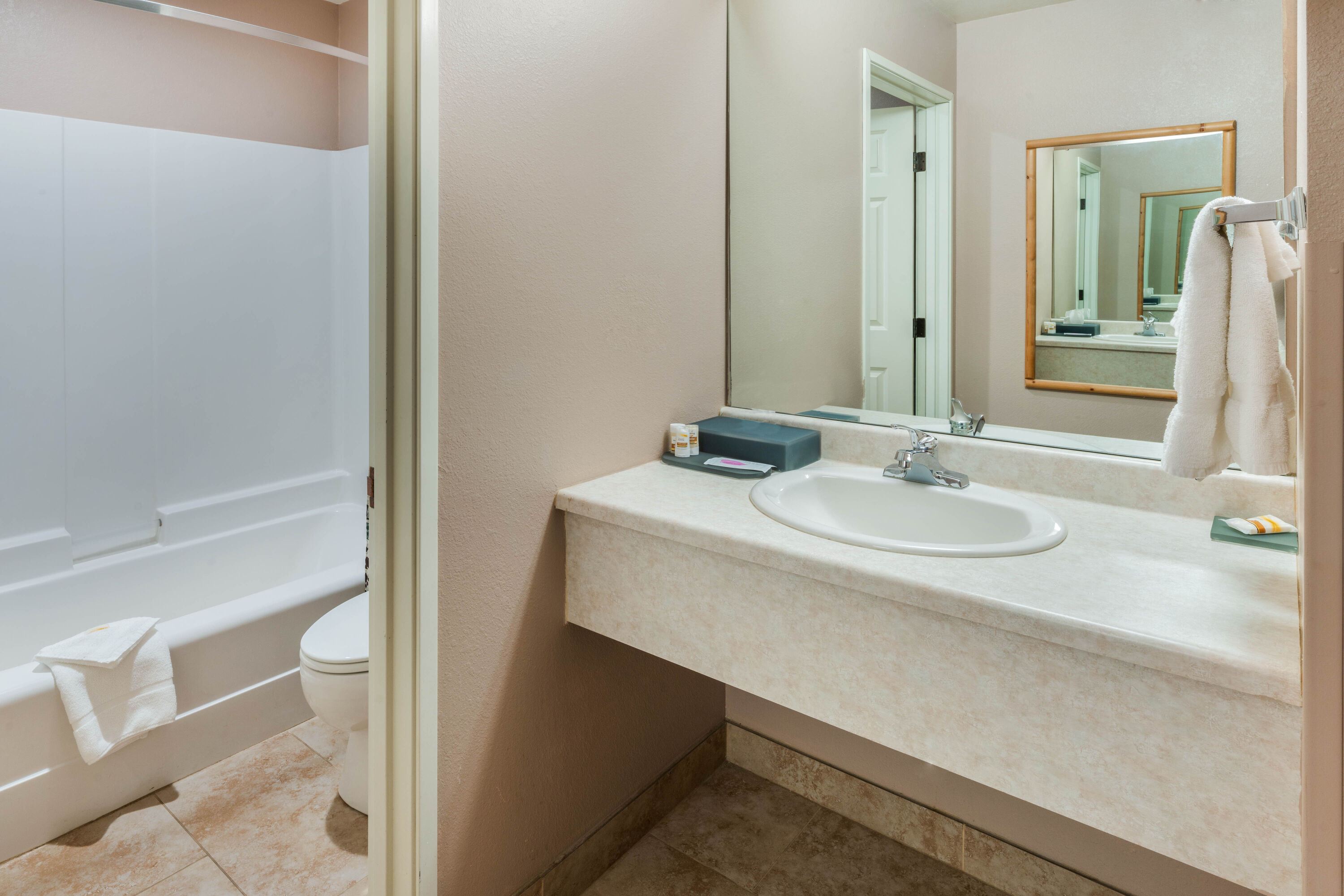 Guest room bath at the La Quinta Inn & Suites by Wyndham Belgrade - Bozeman Airport in Belgrade, Montana