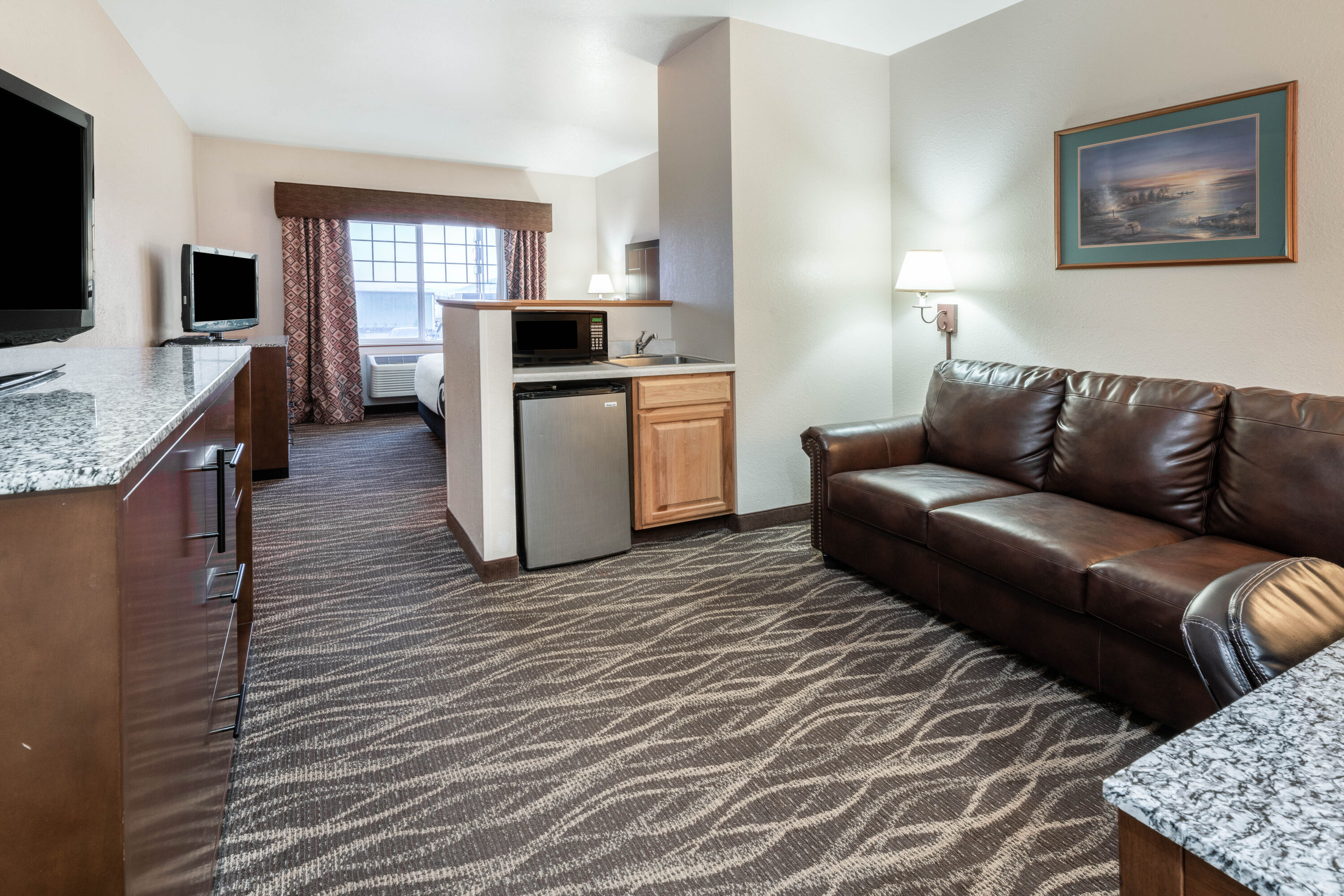 La Quinta Inn & Suites by Wyndham Belgrade - Bozeman Airport suite in Belgrade, Montana