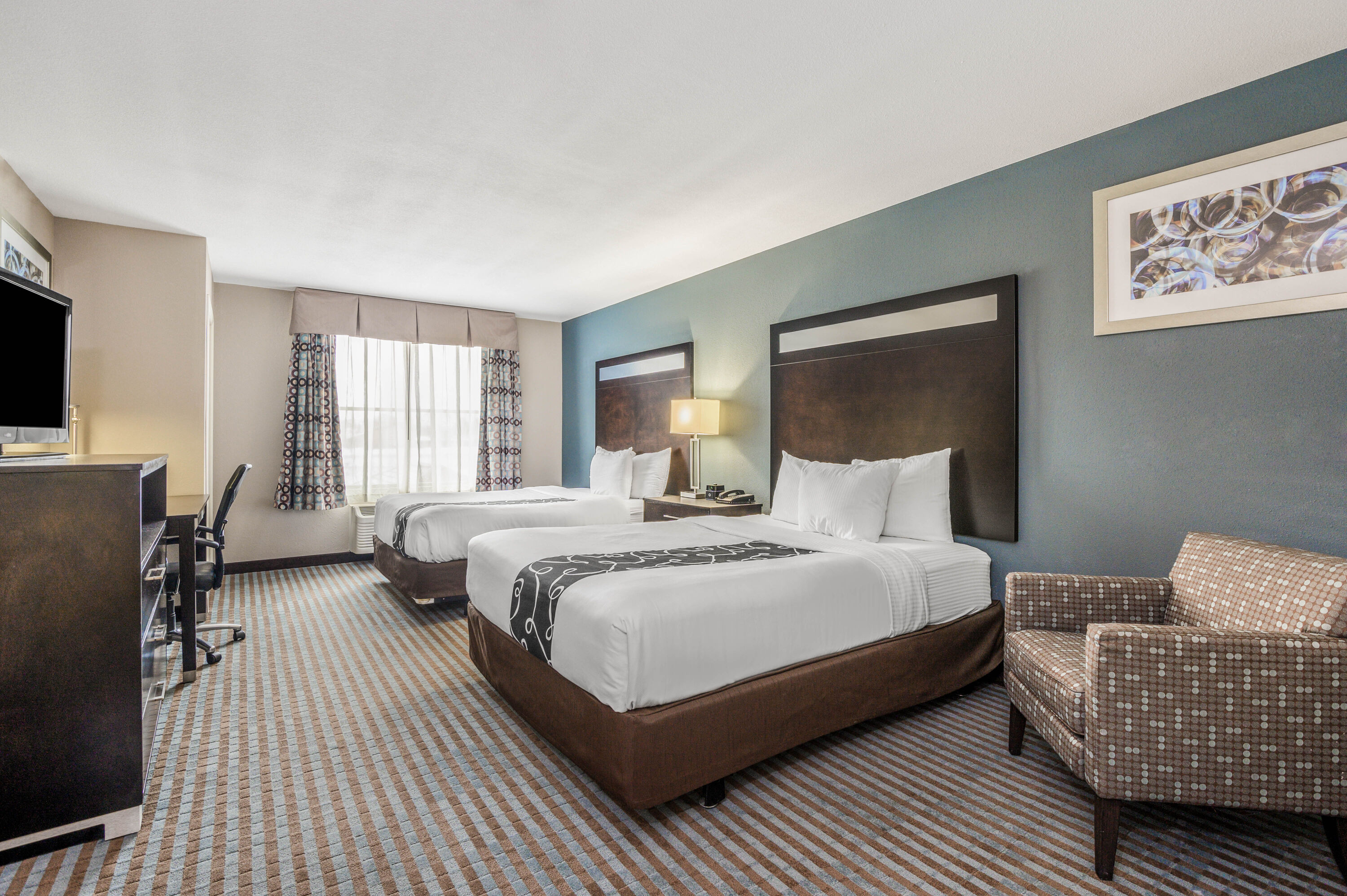 Guest room at the La Quinta Inn & Suites by Wyndham Glendive in Glendive, Montana