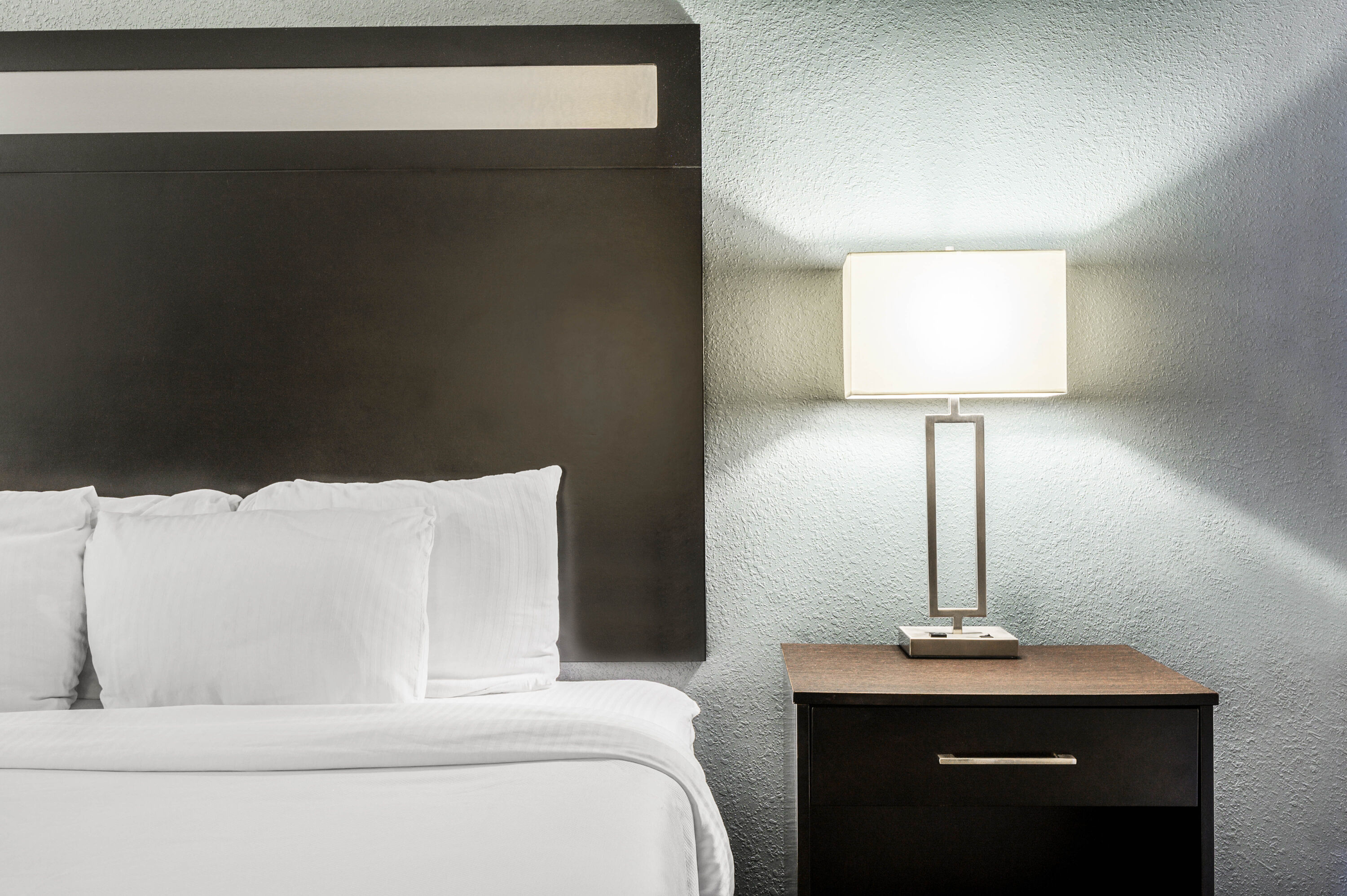 Guest room feature at the La Quinta Inn & Suites by Wyndham Glendive in Glendive, Montana