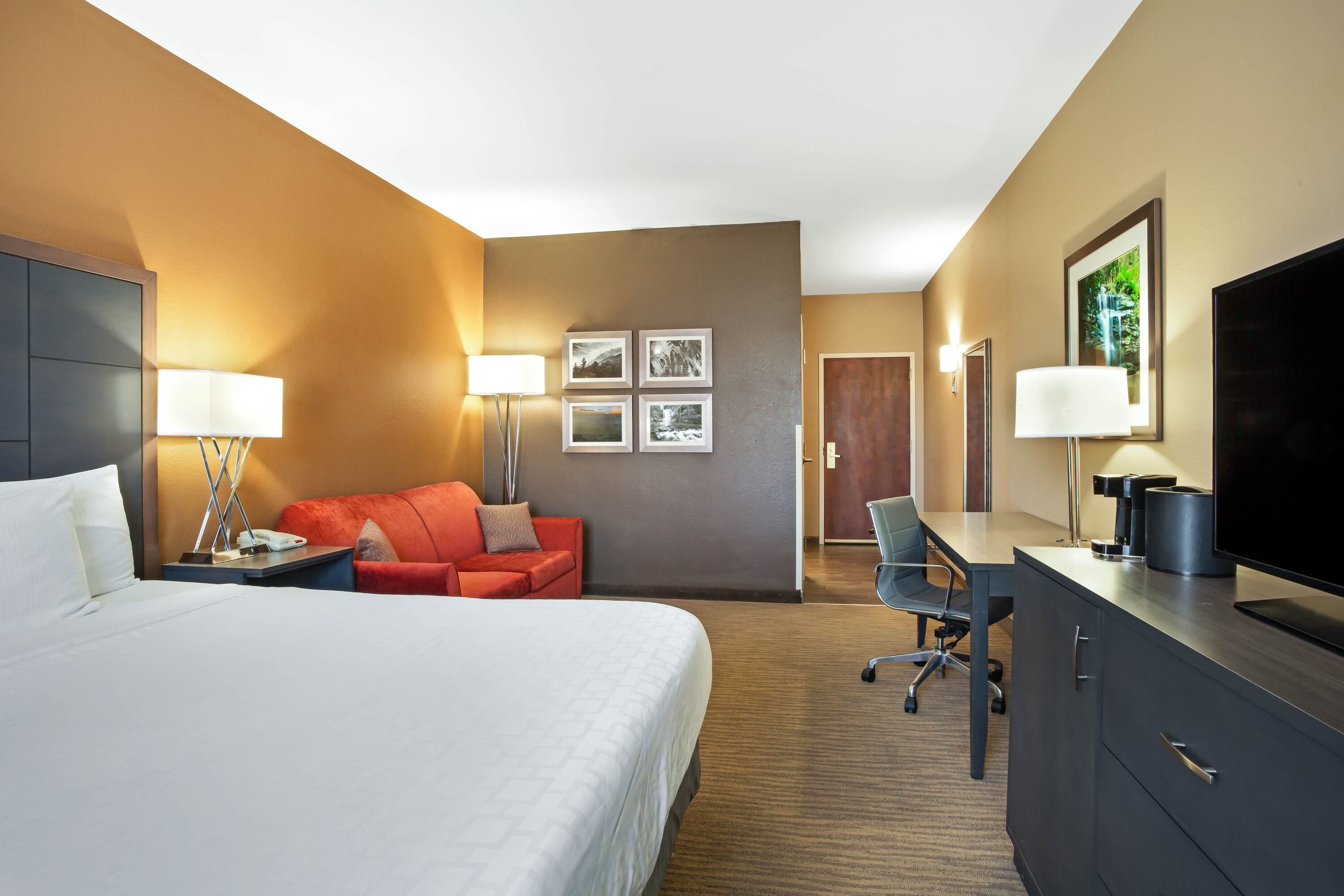 La Quinta Inn Amp Suites By Wyndham Boone Boone Nc Hotels