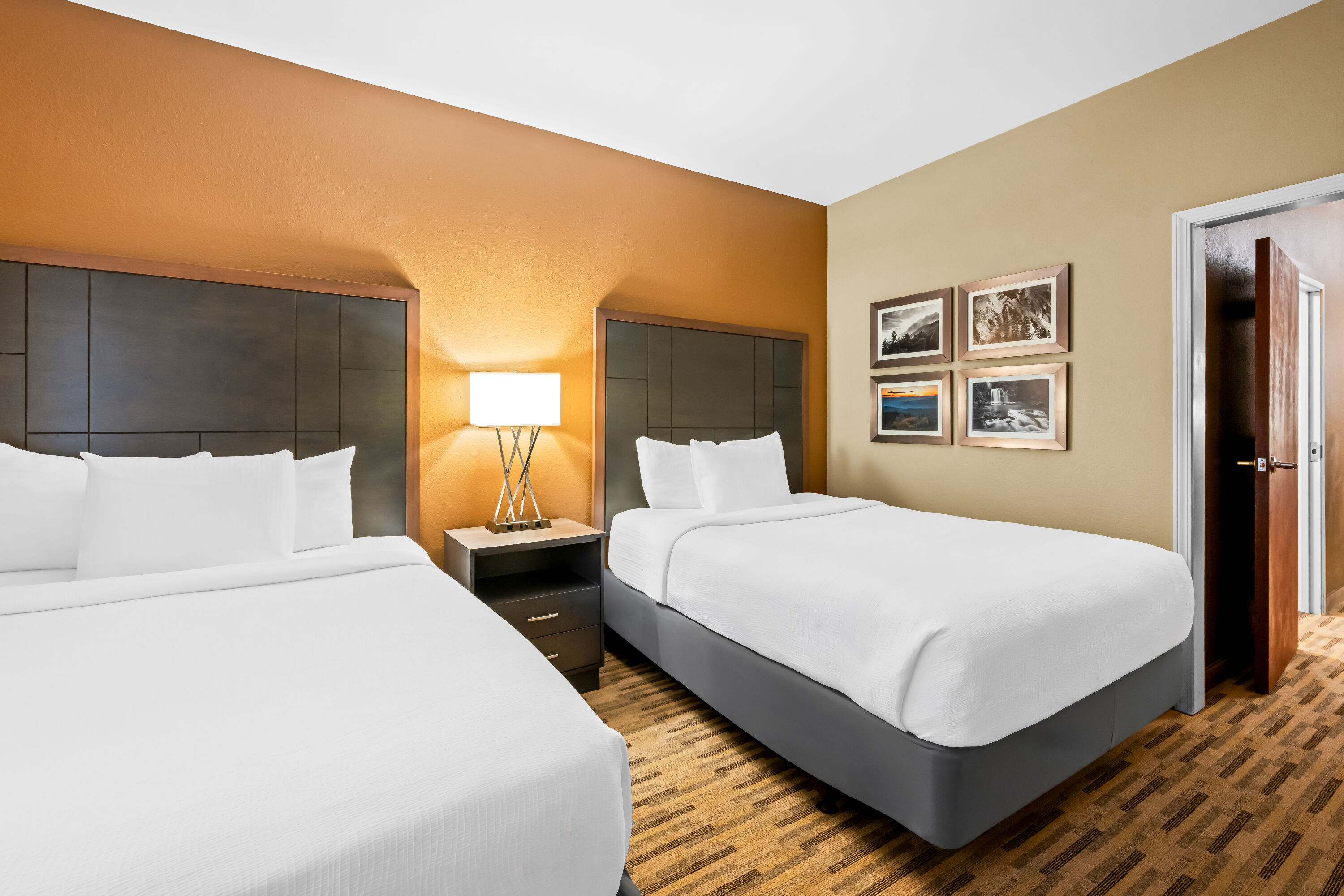 La Quinta Inn & Suites by Wyndham Boone University suite in Boone, North Carolina