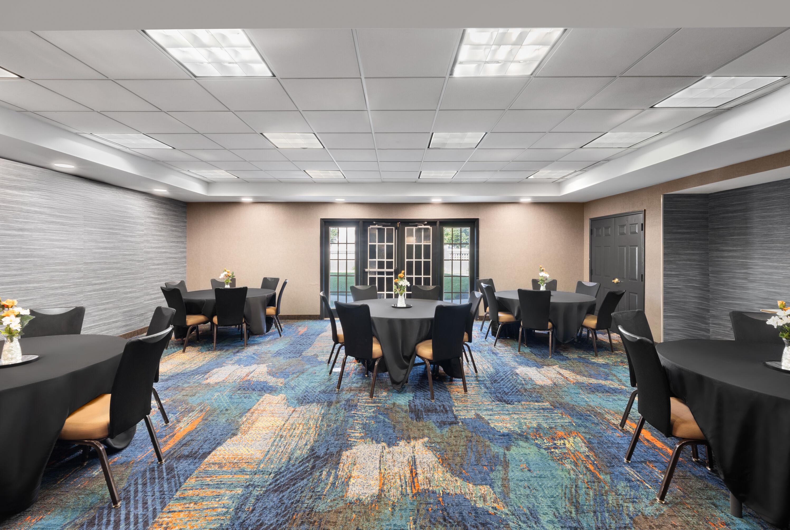 Meeting room banquet rounds at La Quinta Inn & Suites by Wyndham Greensboro NC in Greensboro, North Carolina