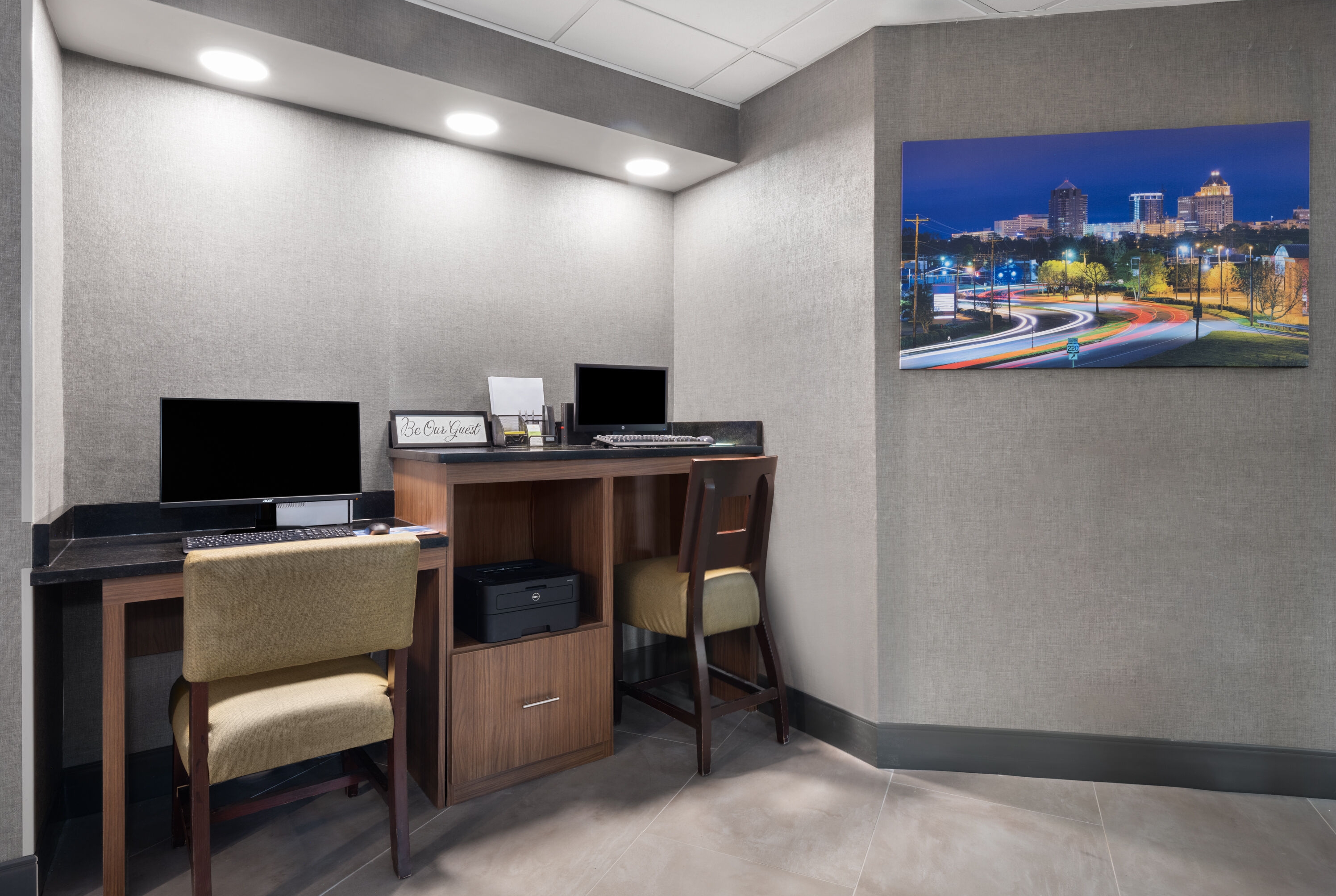 La Quinta Inn & Suites by Wyndham Greensboro NC business center in Greensboro, North Carolina