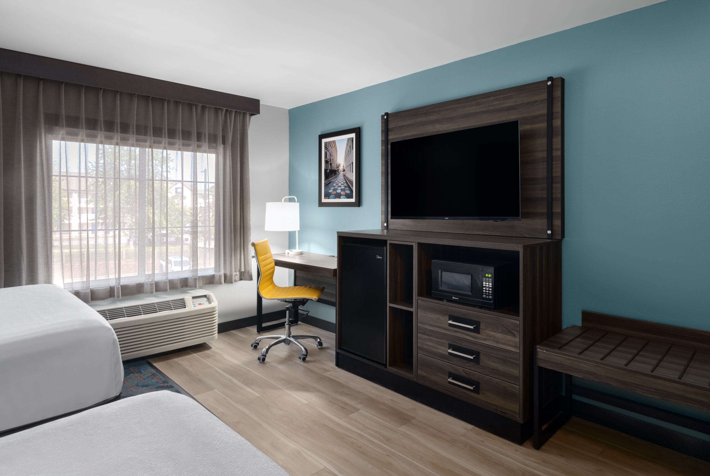 Guest room at the La Quinta Inn & Suites by Wyndham Greensboro NC in Greensboro, North Carolina