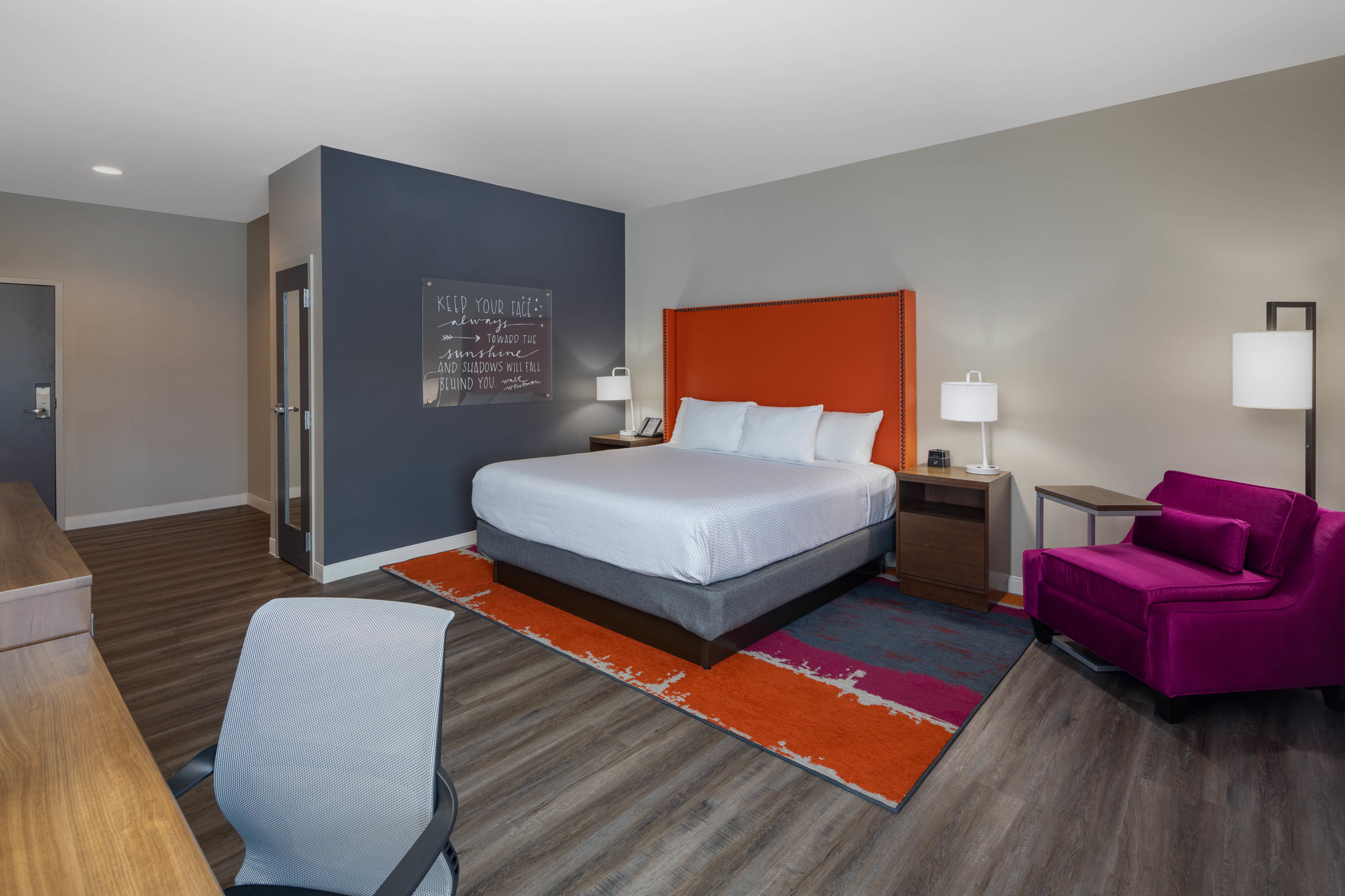 Guest room at the La Quinta Inn & Suites by Wyndham Greensboro Arpt High Point in Greensboro, North Carolina