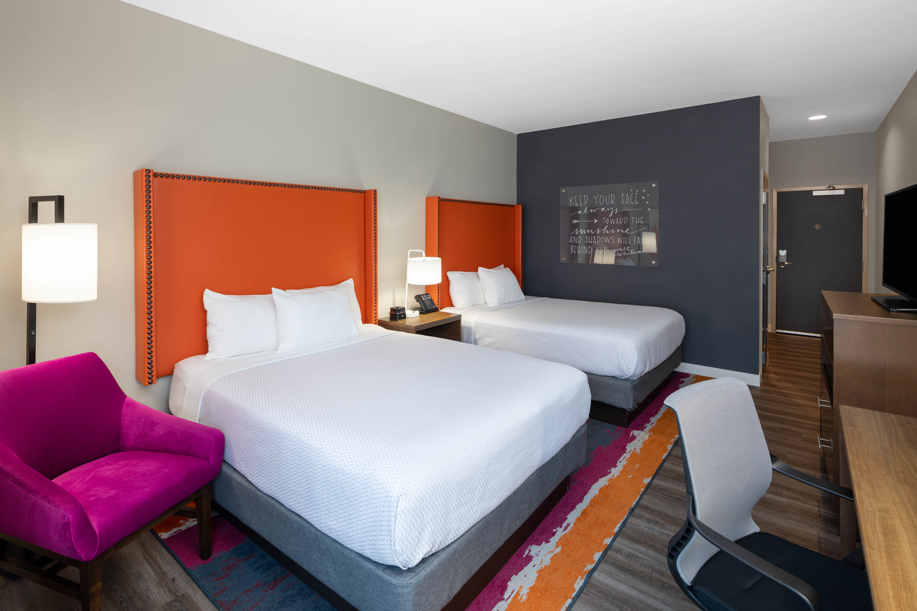 Guest room at the La Quinta Inn & Suites by Wyndham Greensboro Arpt High Point in Greensboro, North Carolina