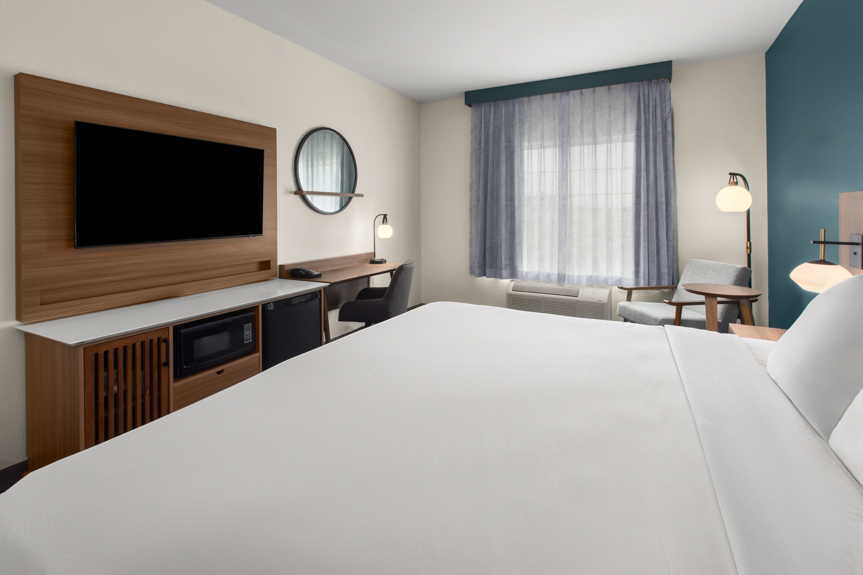 Guest room at the La Quinta Inn & Suites by Wyndham Minot in Minot, North Dakota