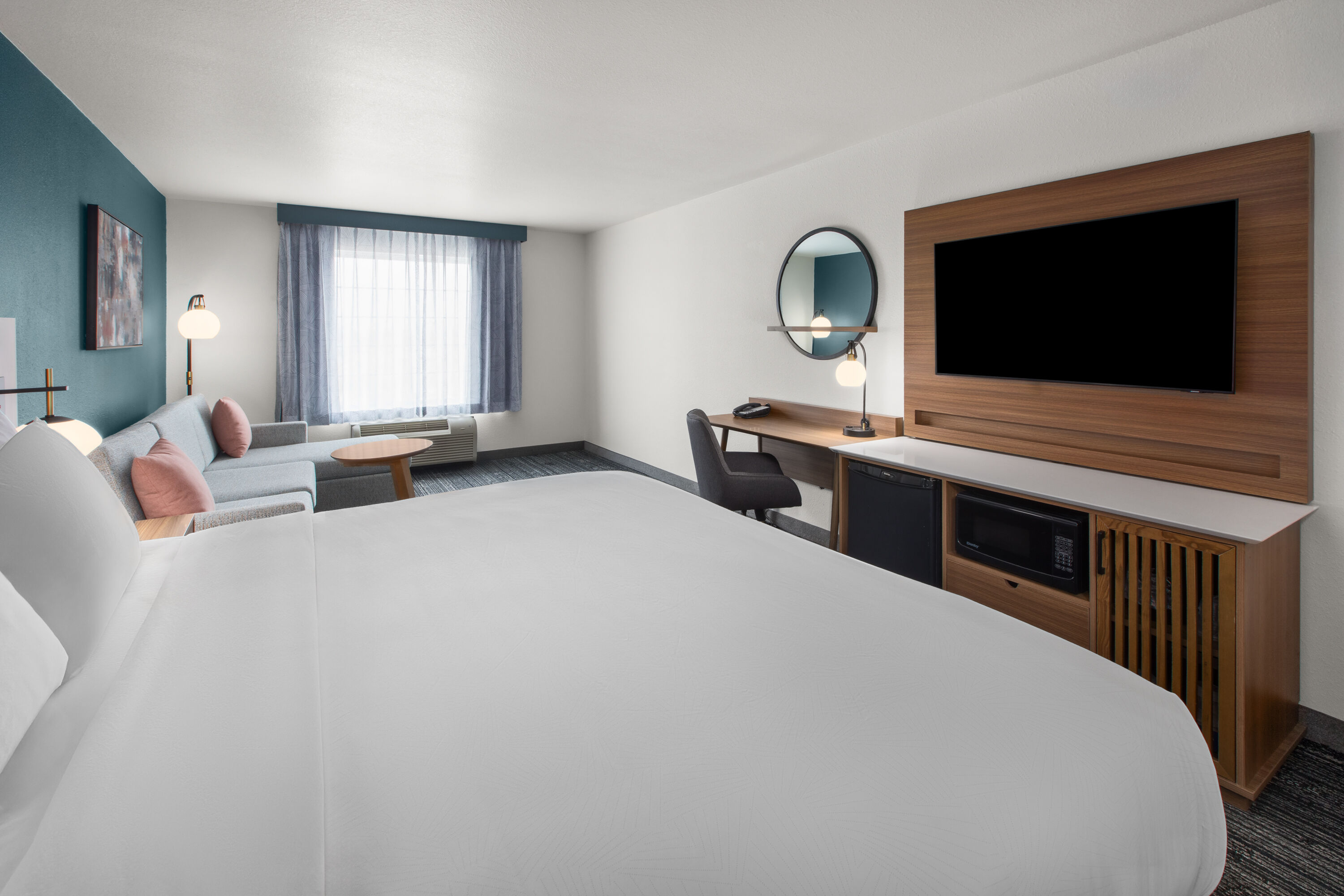 Guest room at the La Quinta Inn & Suites by Wyndham Minot in Minot, North Dakota
