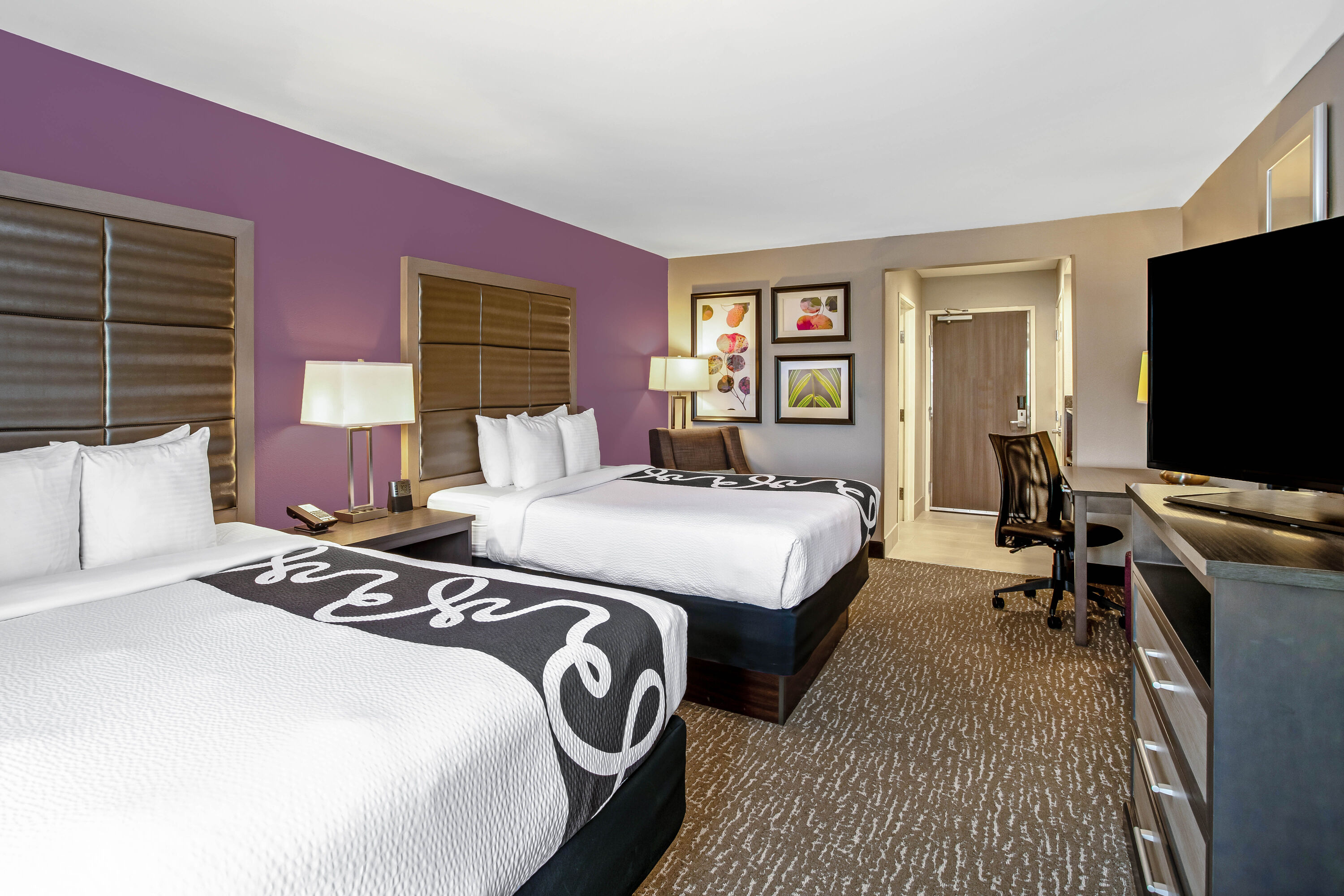 Guest room at the La Quinta Inn & Suites by Wyndham Kearney in Kearney, Nebraska