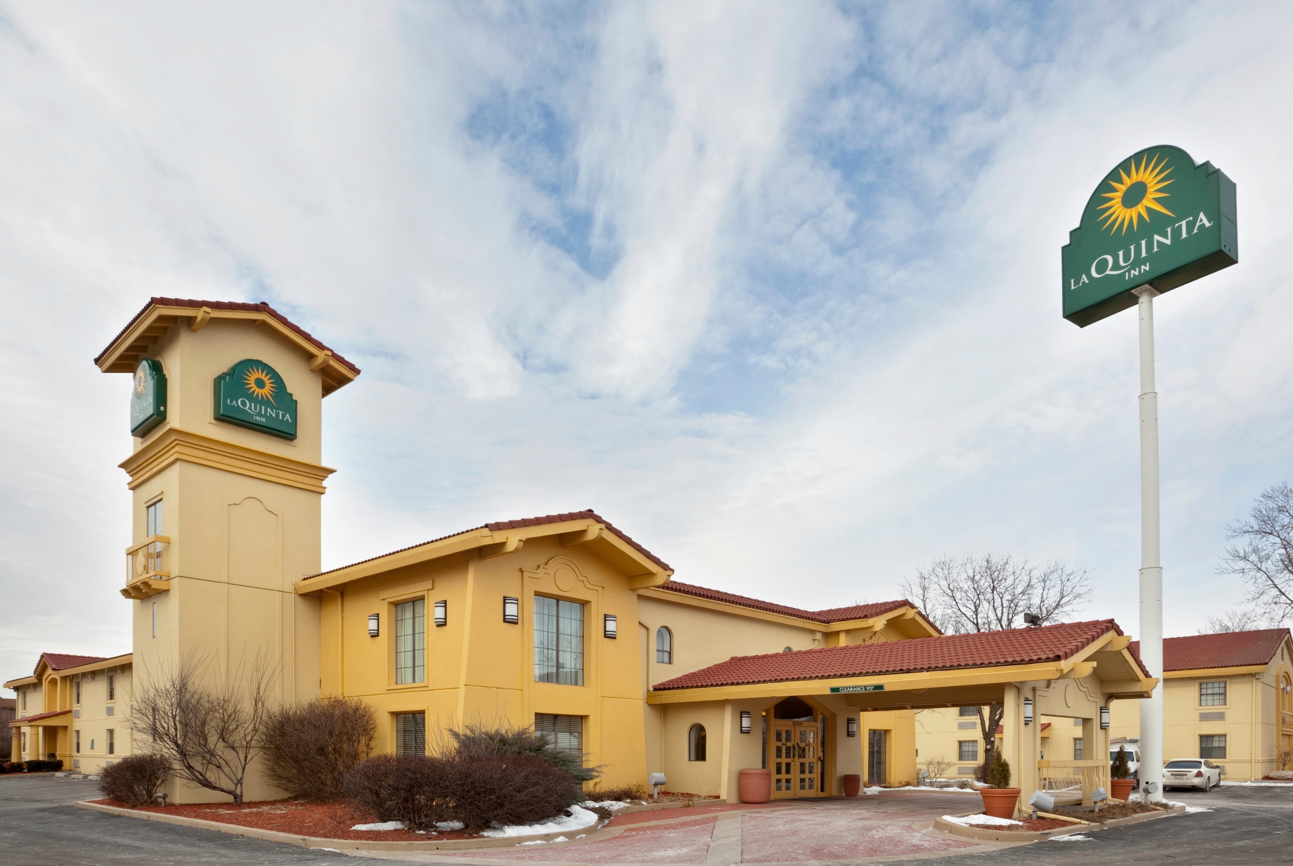 La Quinta Inn By Wyndham Omaha West Omaha Ne Hotels
