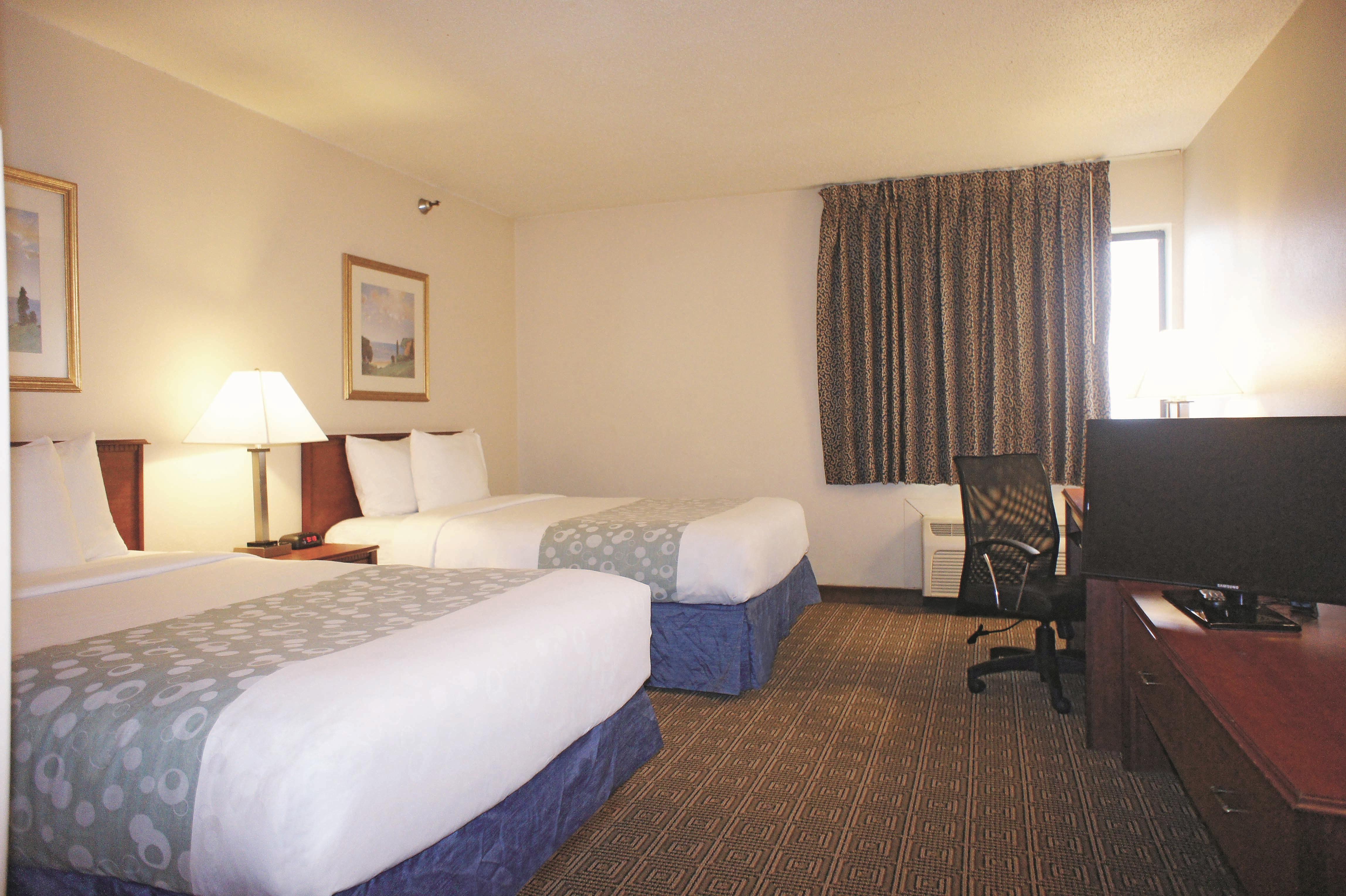 Guest room at the La Quinta Inn by Wyndham Omaha Southwest in Omaha, Nebraska