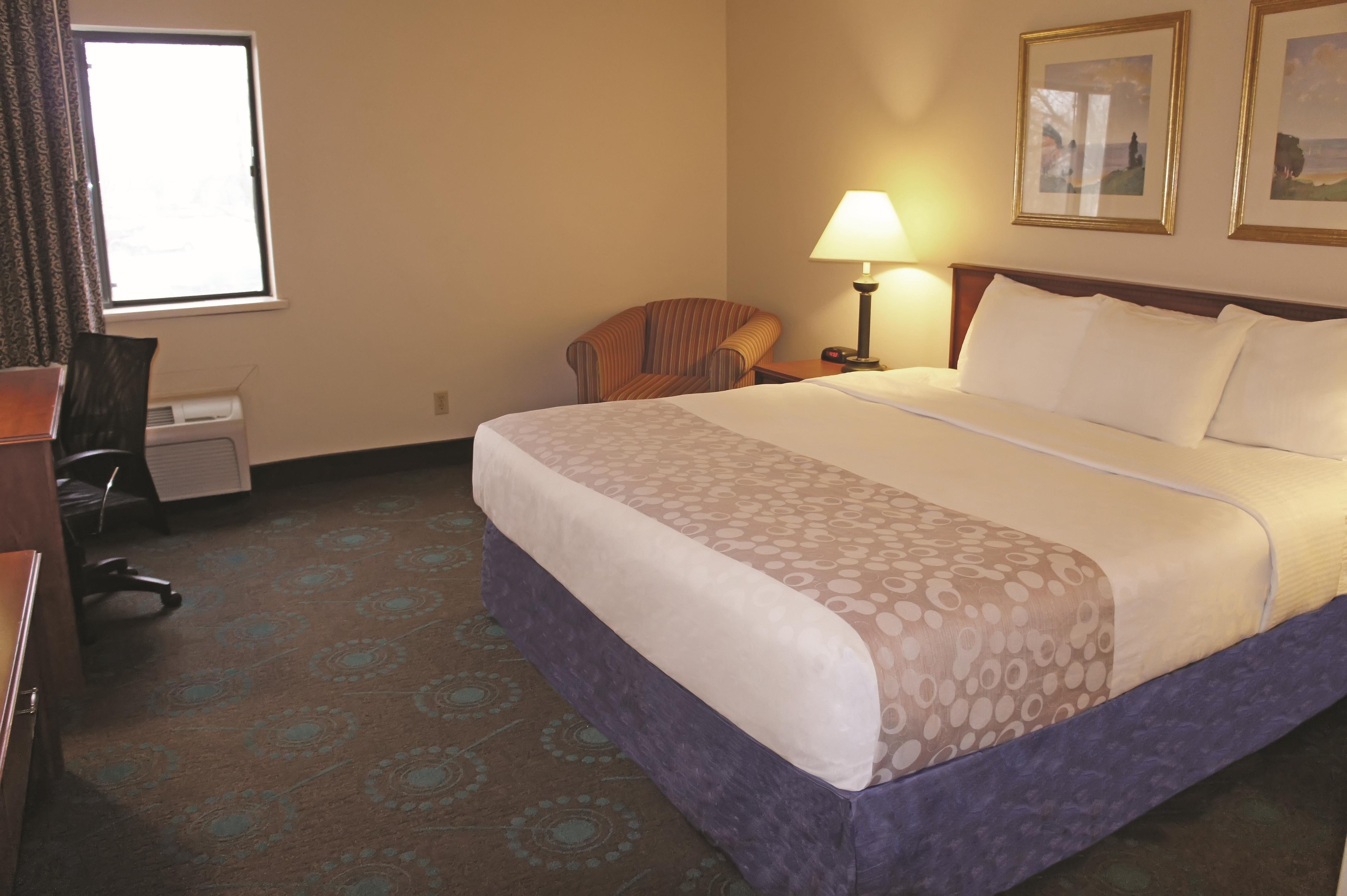 Guest room at the La Quinta Inn by Wyndham Omaha Southwest in Omaha, Nebraska