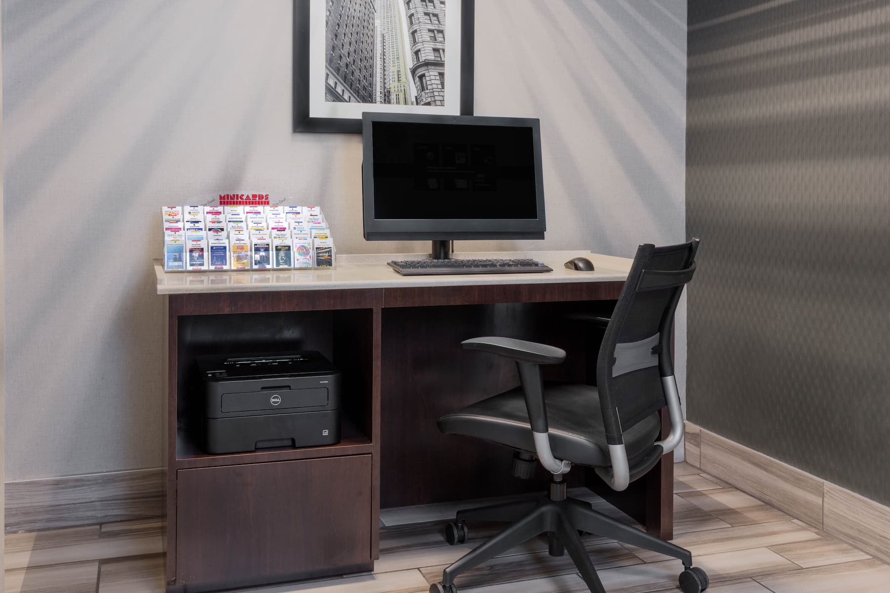 La Quinta Inn & Suites by Wyndham Clifton/Rutherford business center in Clifton, New Jersey