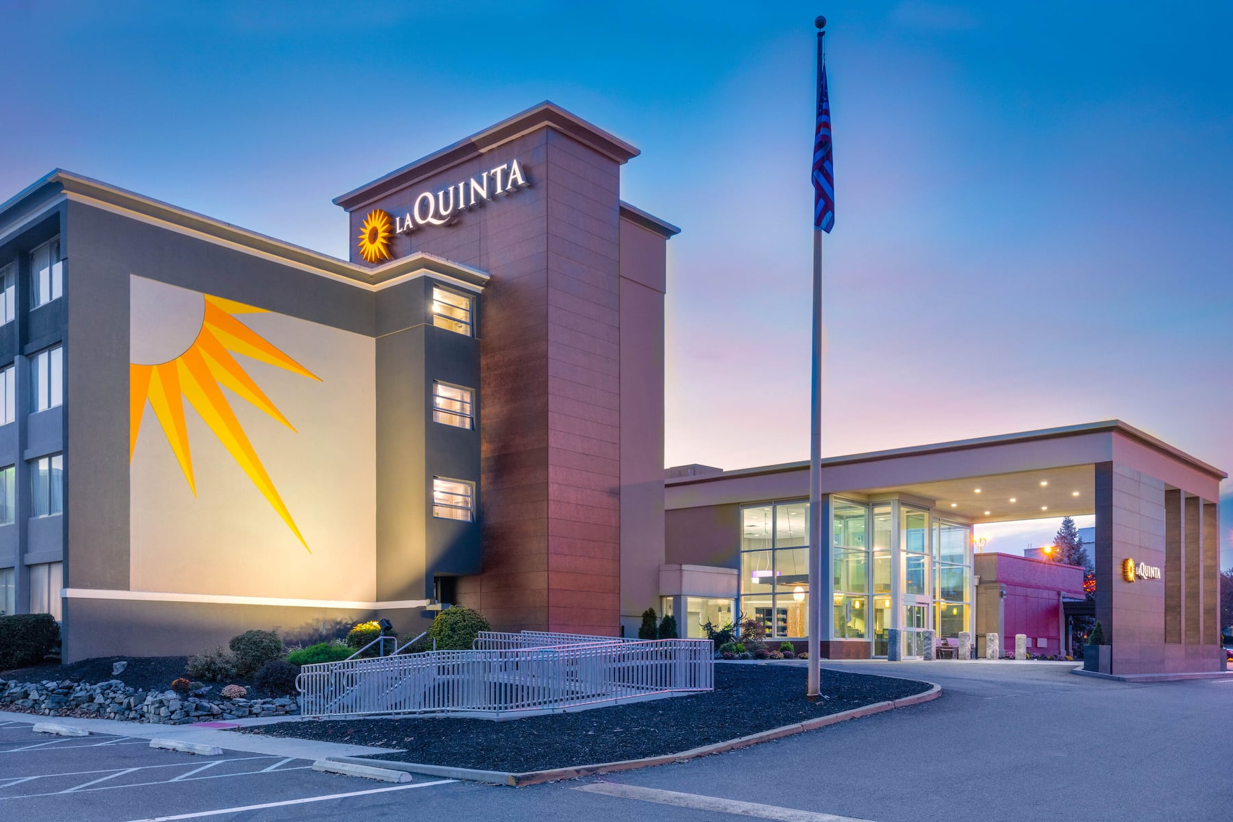 Exterior Dusk Image of La Quinta Inn & Suites by Wyndham Clifton/Rutherford hotel in Clifton, New Jersey