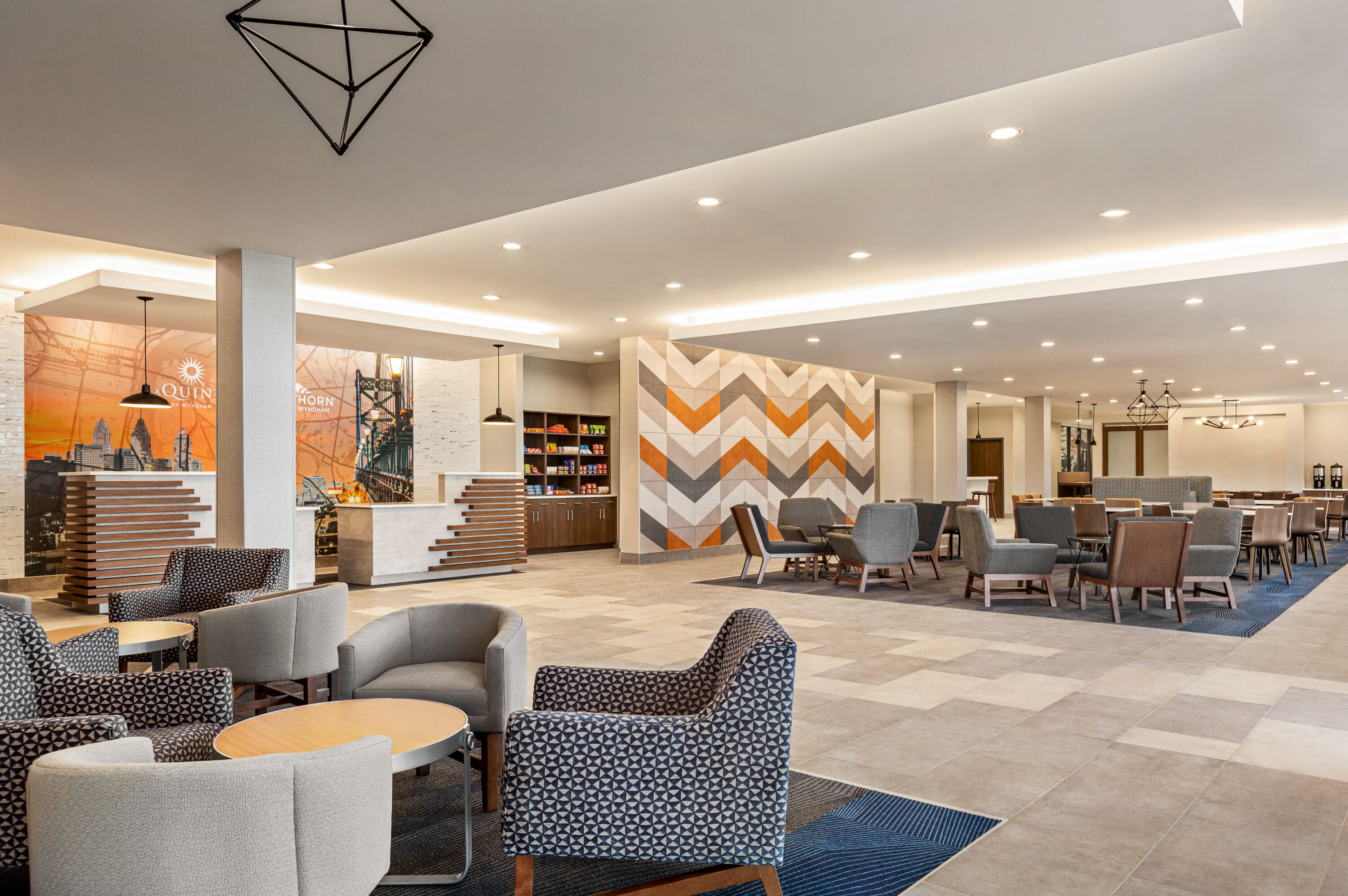La Quinta Inn & Suites by Wyndham Mount Laurel / Moorestown Mt Laurel
