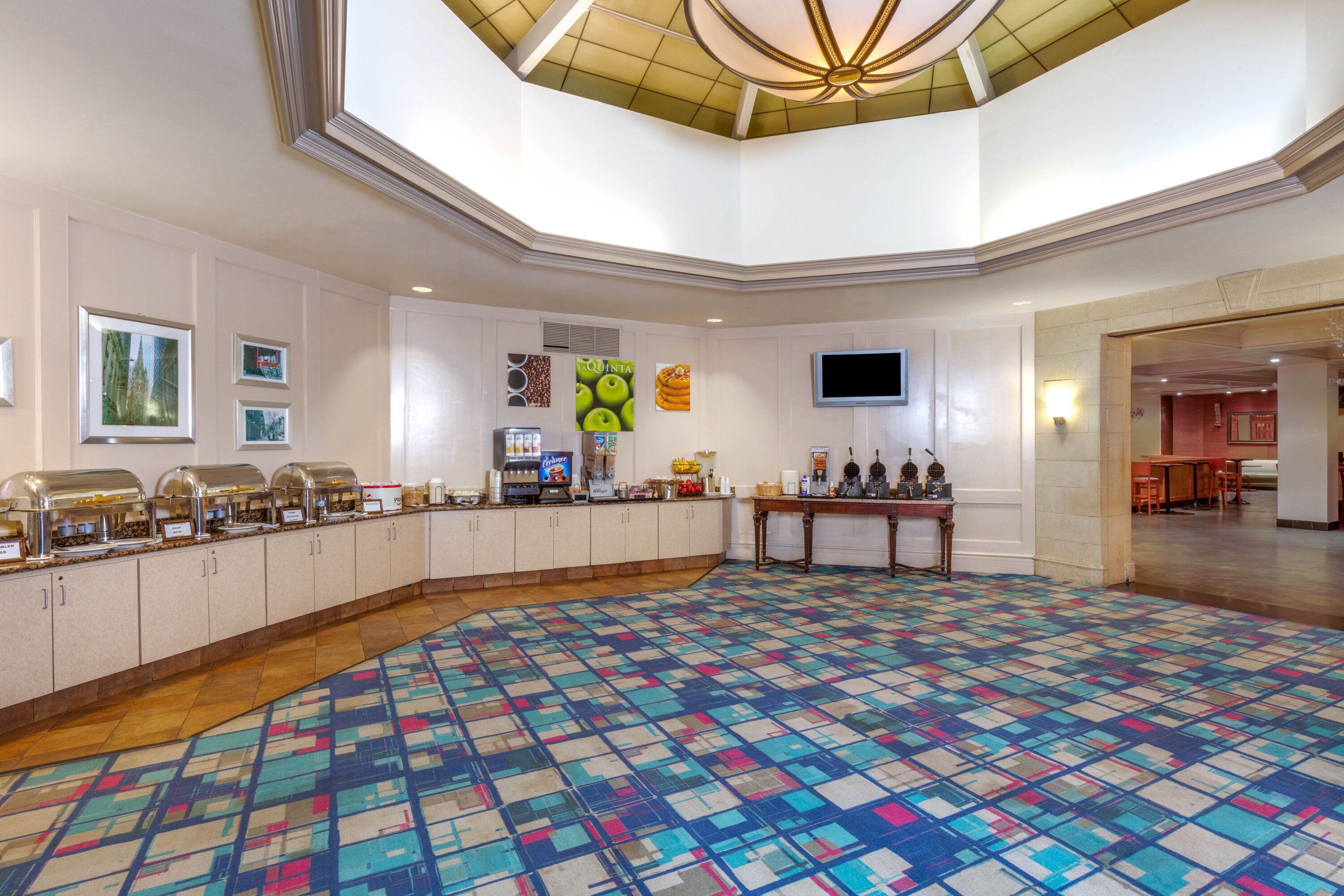 La Quinta Inn & Suites by Wyndham Secaucus Meadowlands Secaucus, NJ