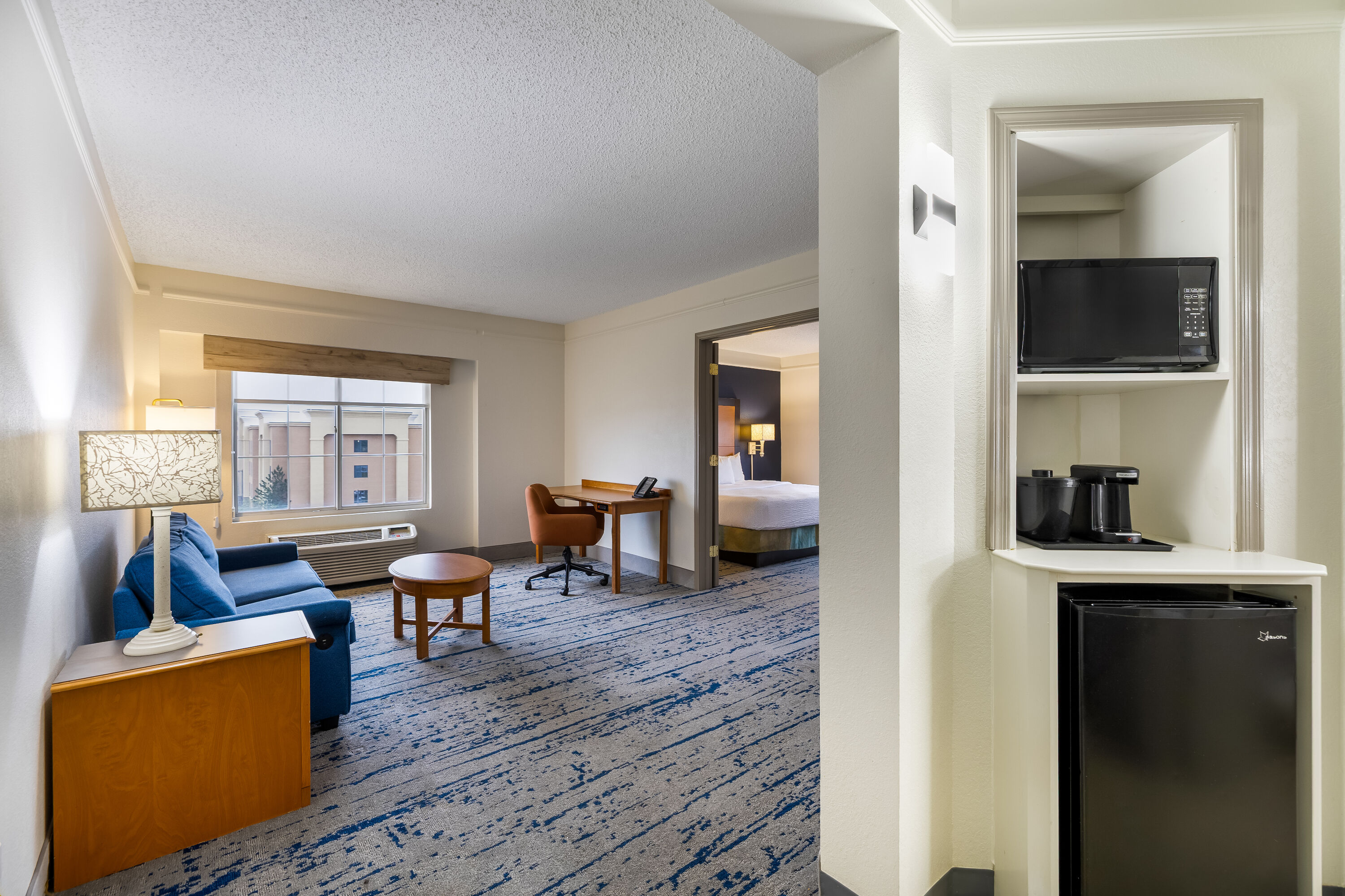 La Quinta Inn & Suites by Wyndham Albuquerque West suite in Albuquerque, New Mexico
