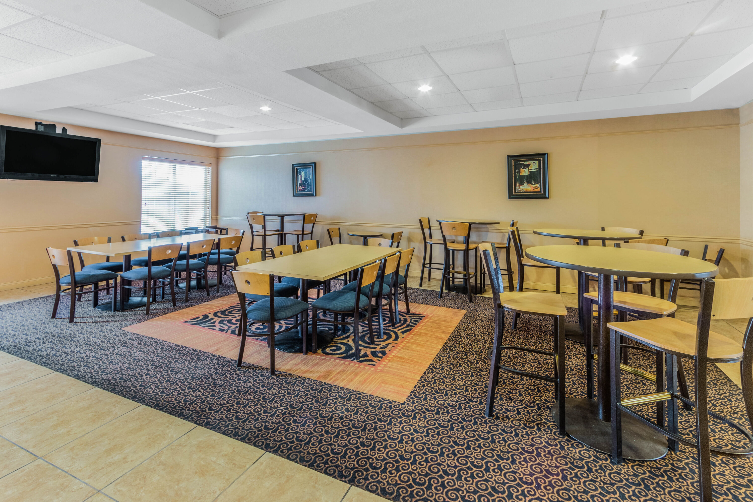 Free breakfast at La Quinta Inn & Suites by Wyndham Hobbs in Hobbs, New Mexico