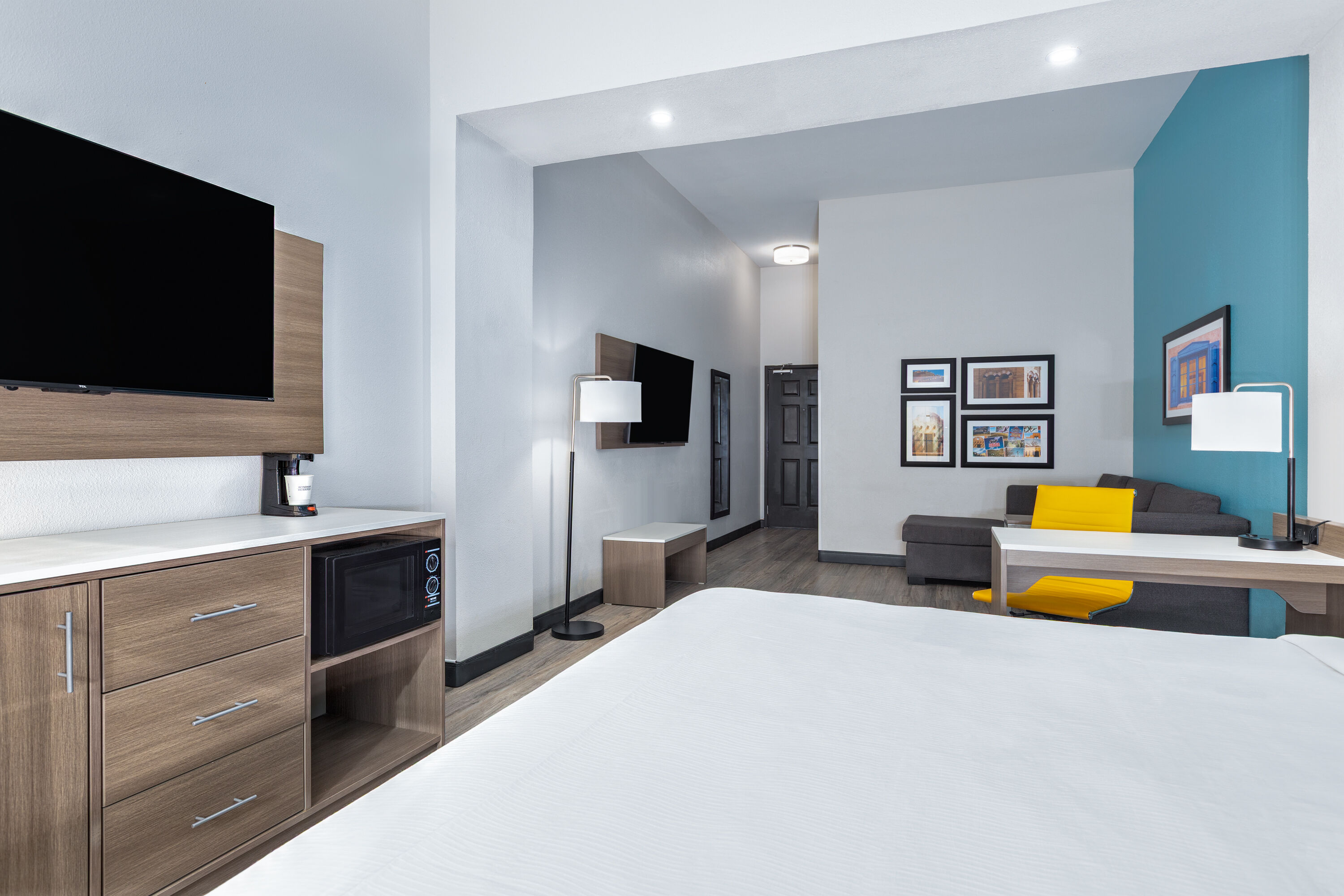 Guest room at the La Quinta Inn & Suites by Wyndham Hobbs in Hobbs, New Mexico