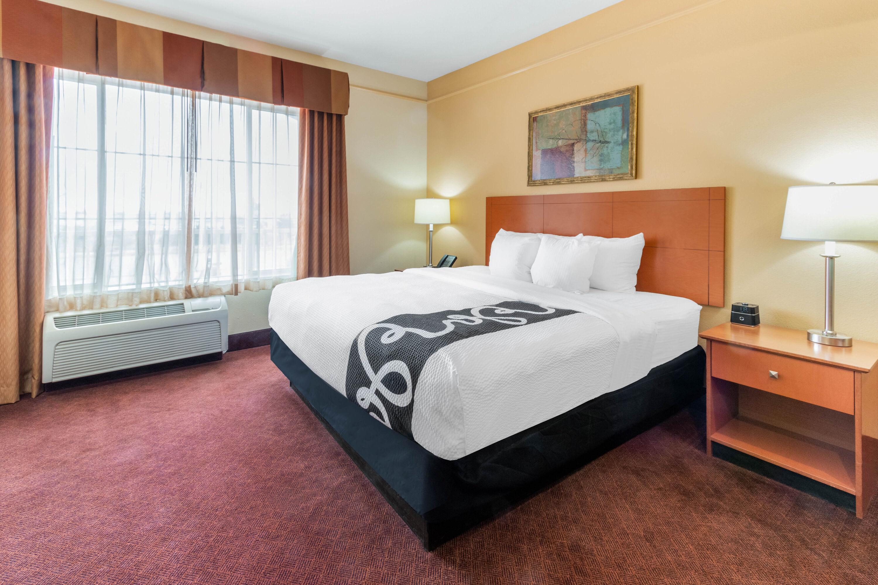 La Quinta Inn & Suites by Wyndham Hobbs suite in Hobbs, New Mexico