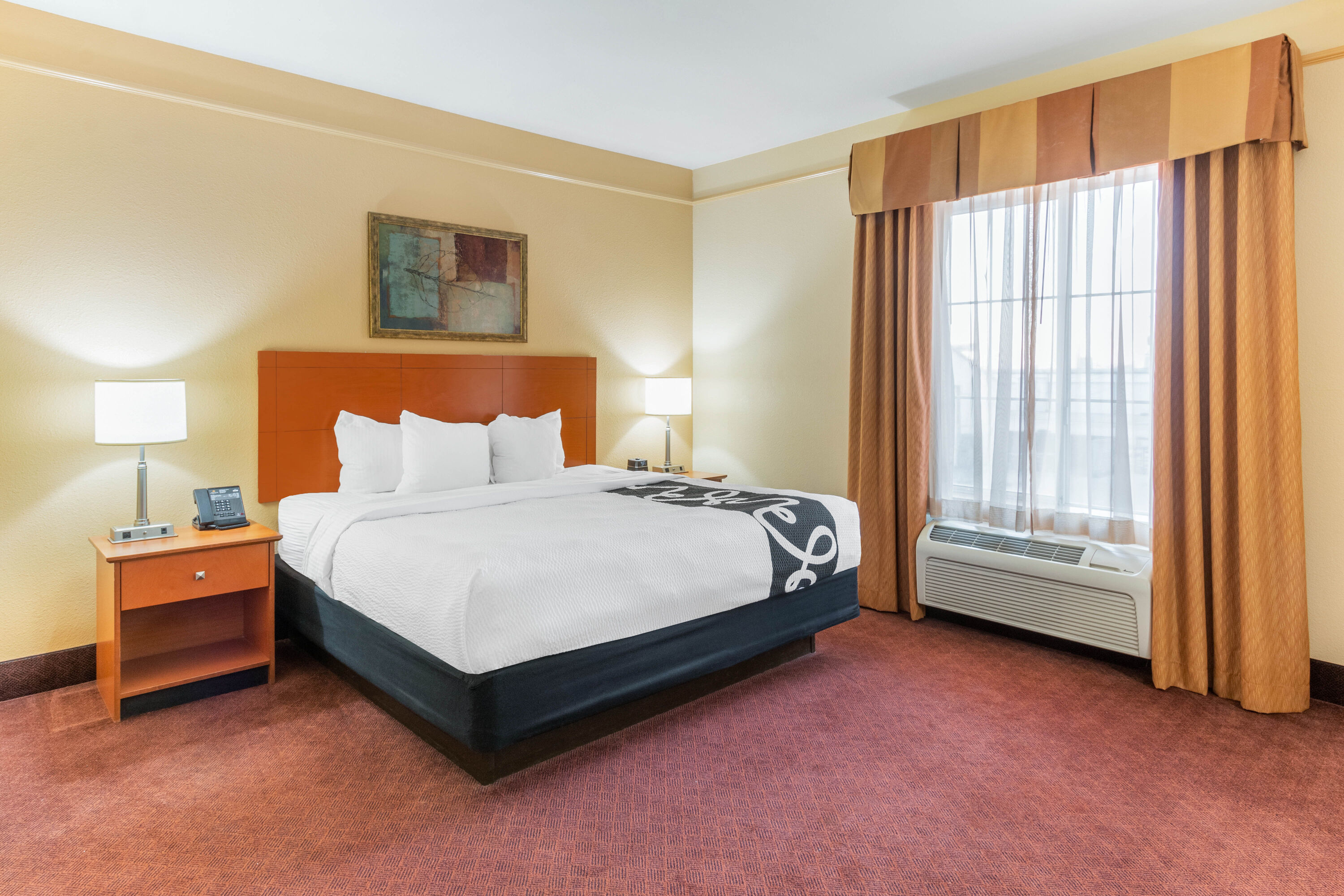 La Quinta Inn & Suites by Wyndham Hobbs suite in Hobbs, New Mexico